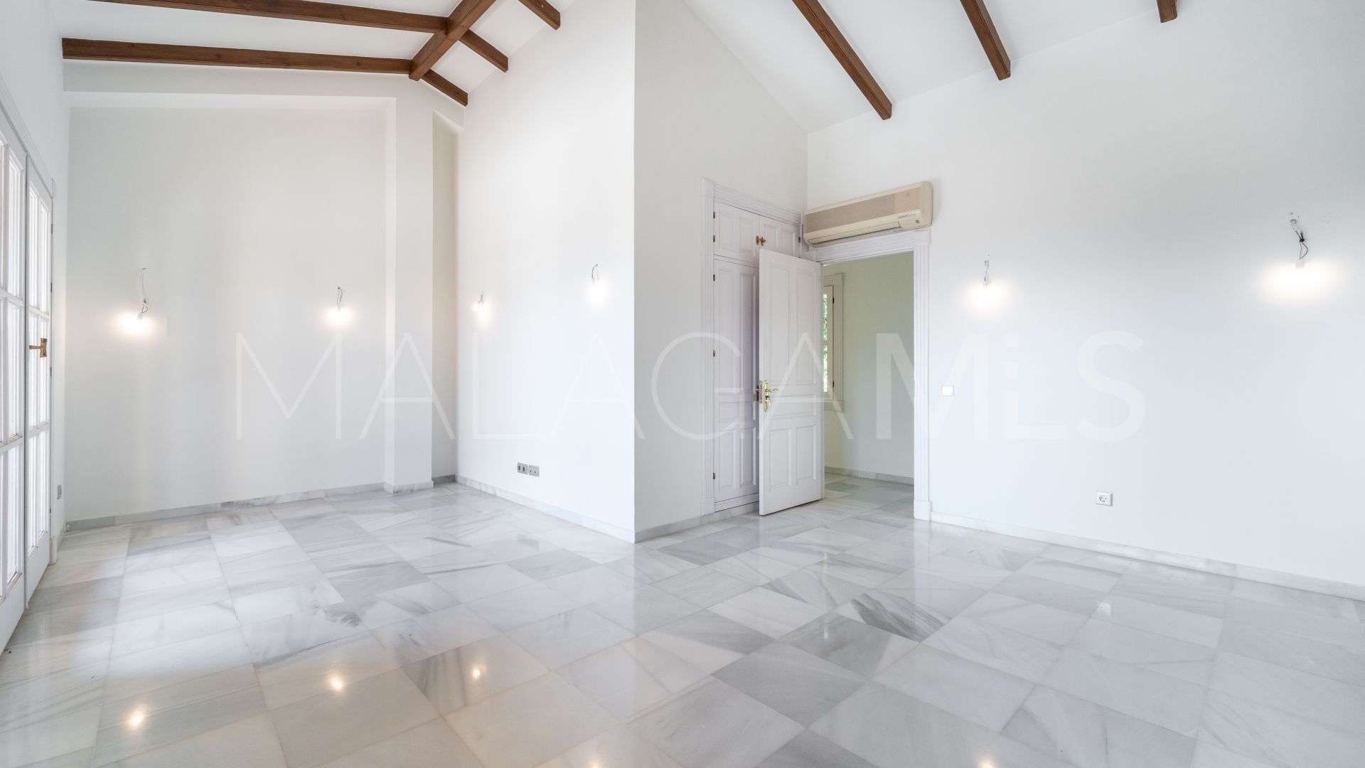 Se vende villa in El Madroñal