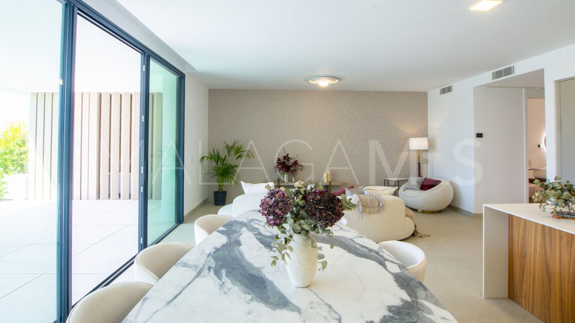 Appartement rez de chaussée for sale in Cabopino