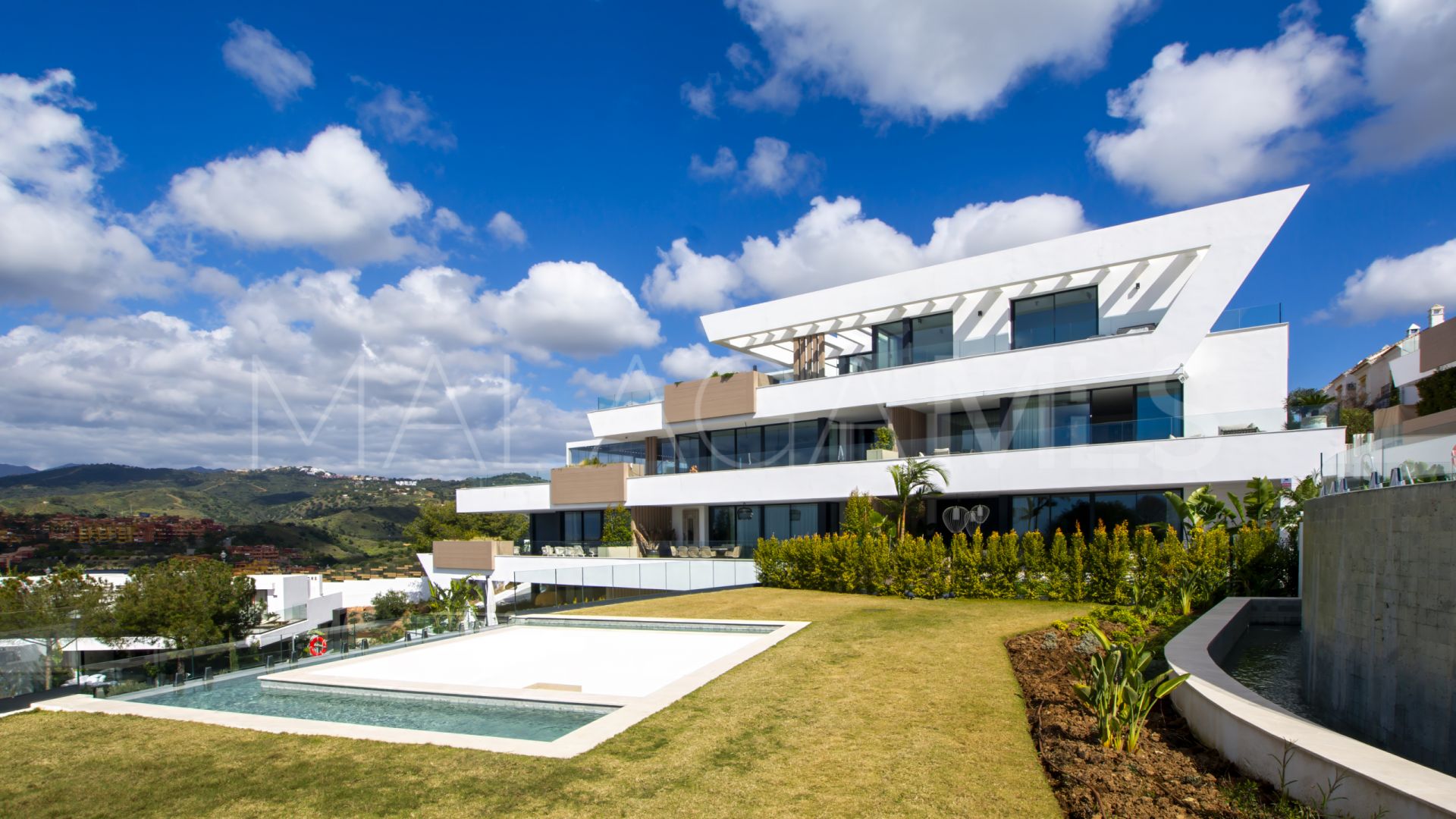 Appartement rez de chaussée for sale in Cabopino