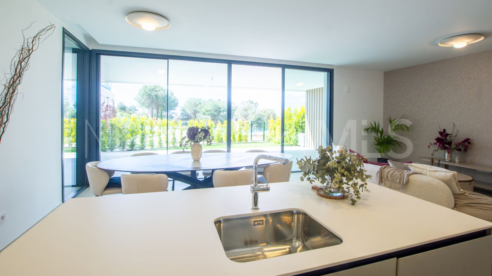 Appartement rez de chaussée for sale in Cabopino