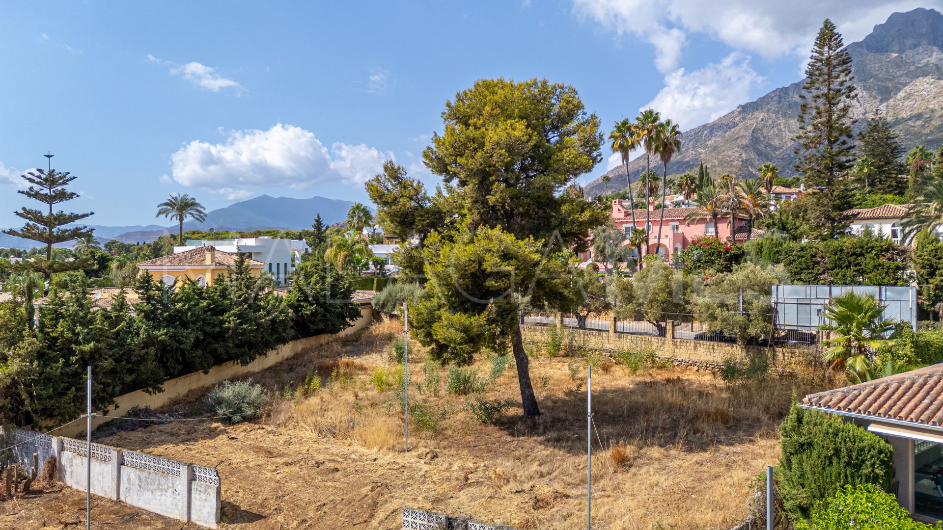 Plot for sale in Nagüeles