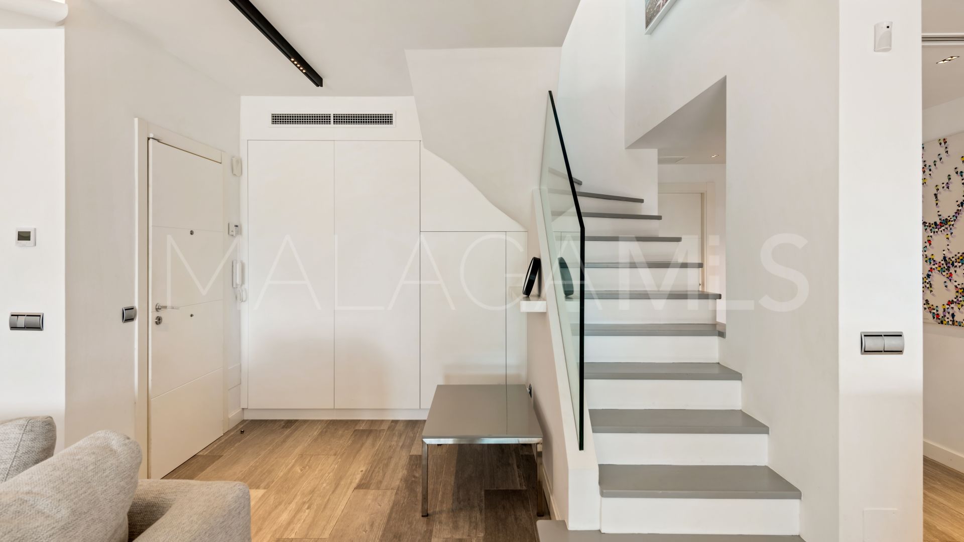 Duplex penthouse for sale in Marina Puente Romano