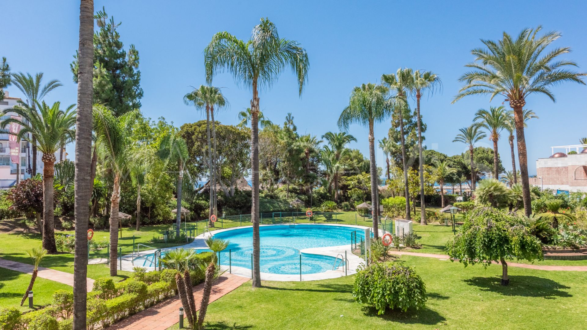 Duplex rez de chaussée for sale in Gray D'Albion