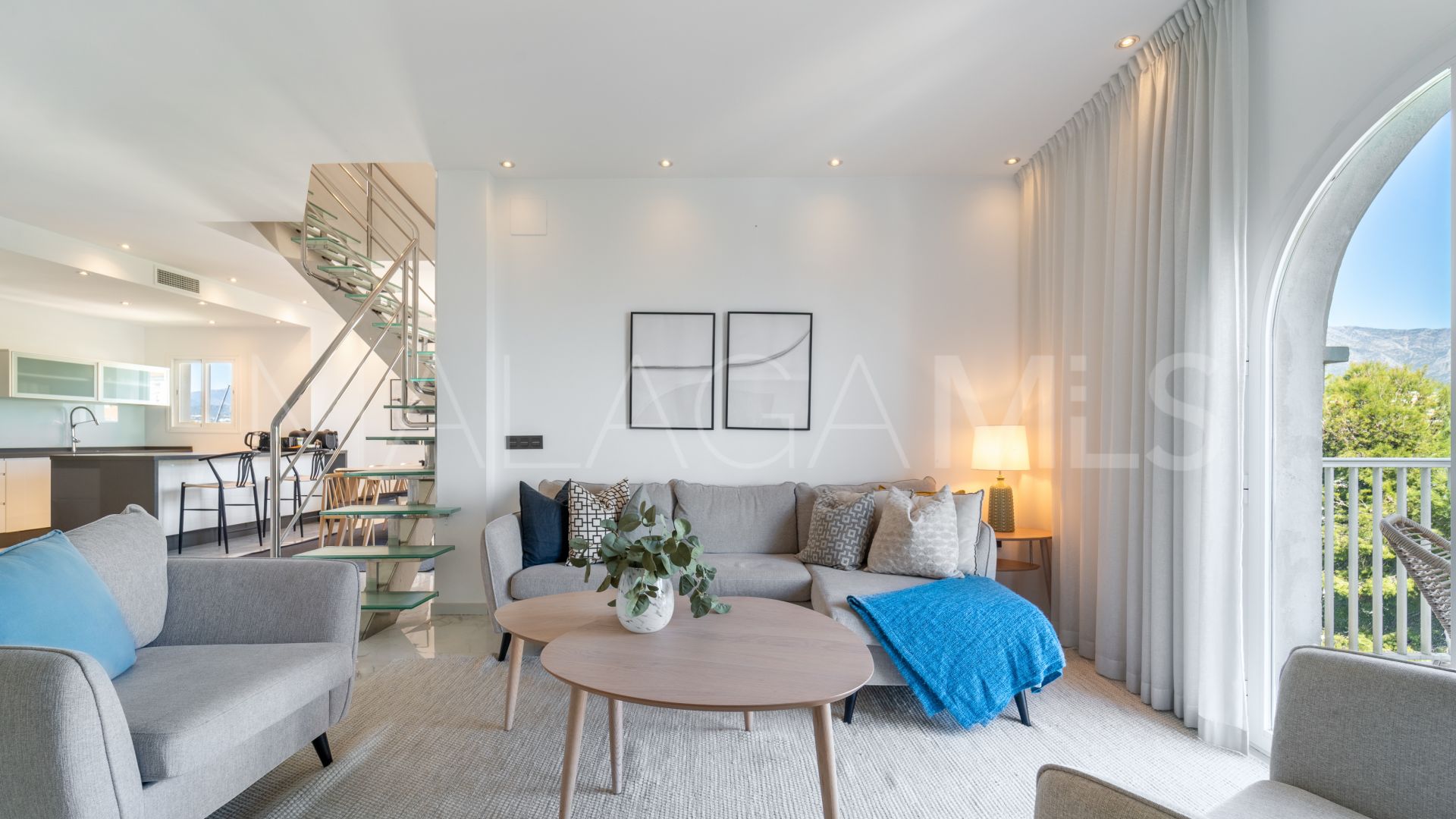 Tvåvånings takvåning for sale in Andalucia del Mar