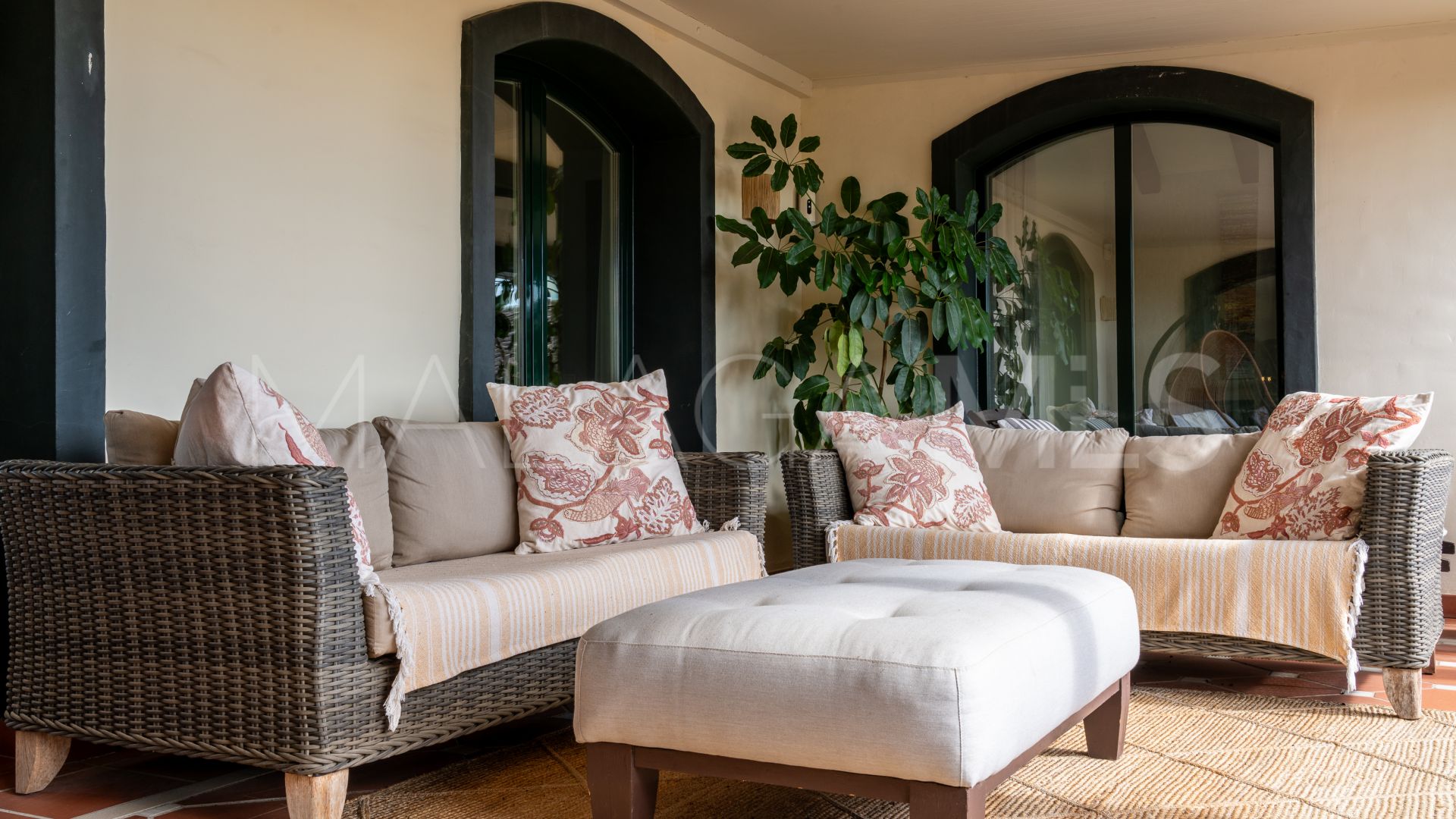 Villa for sale in El Higueral