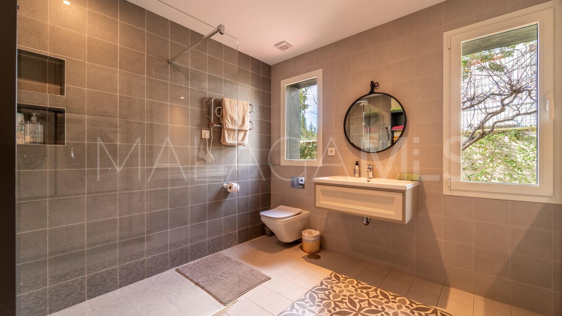 Villa for sale in El Higueral