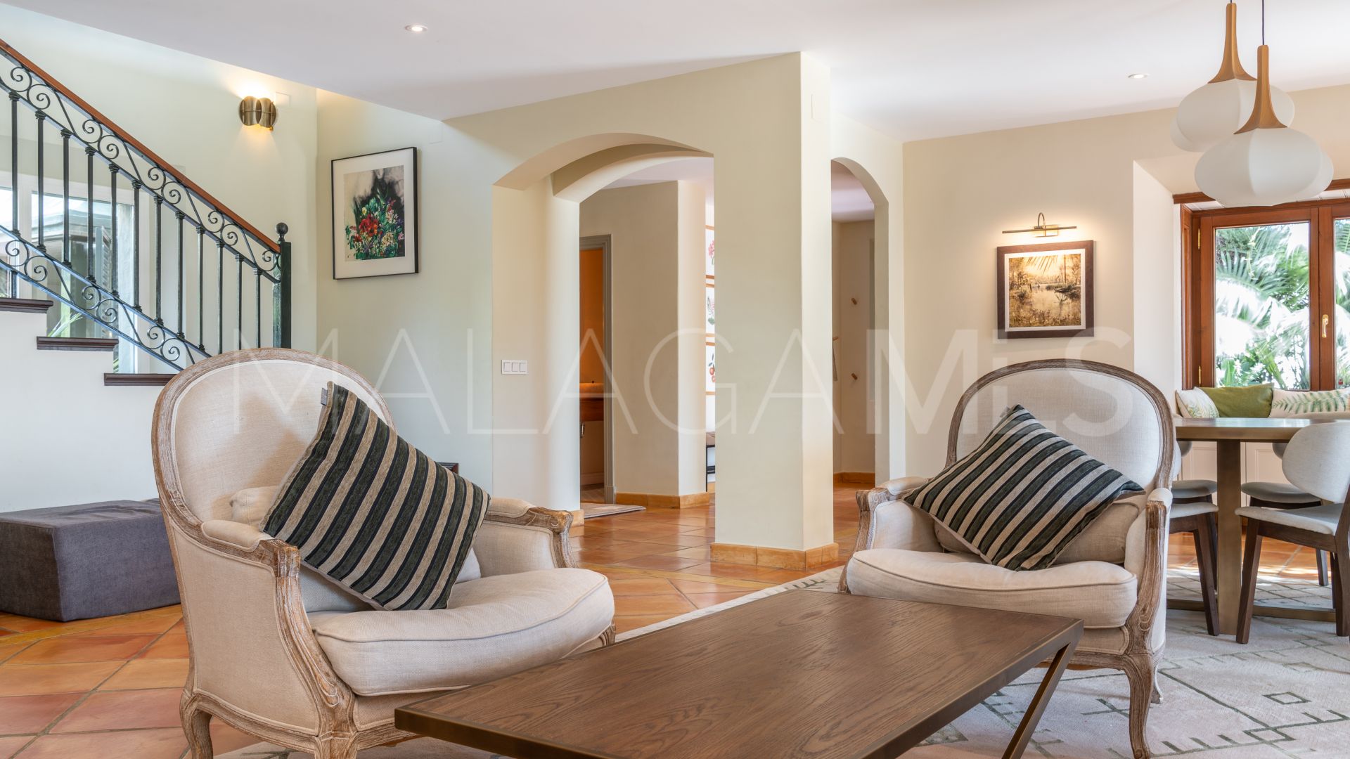 Villa for sale in El Higueral