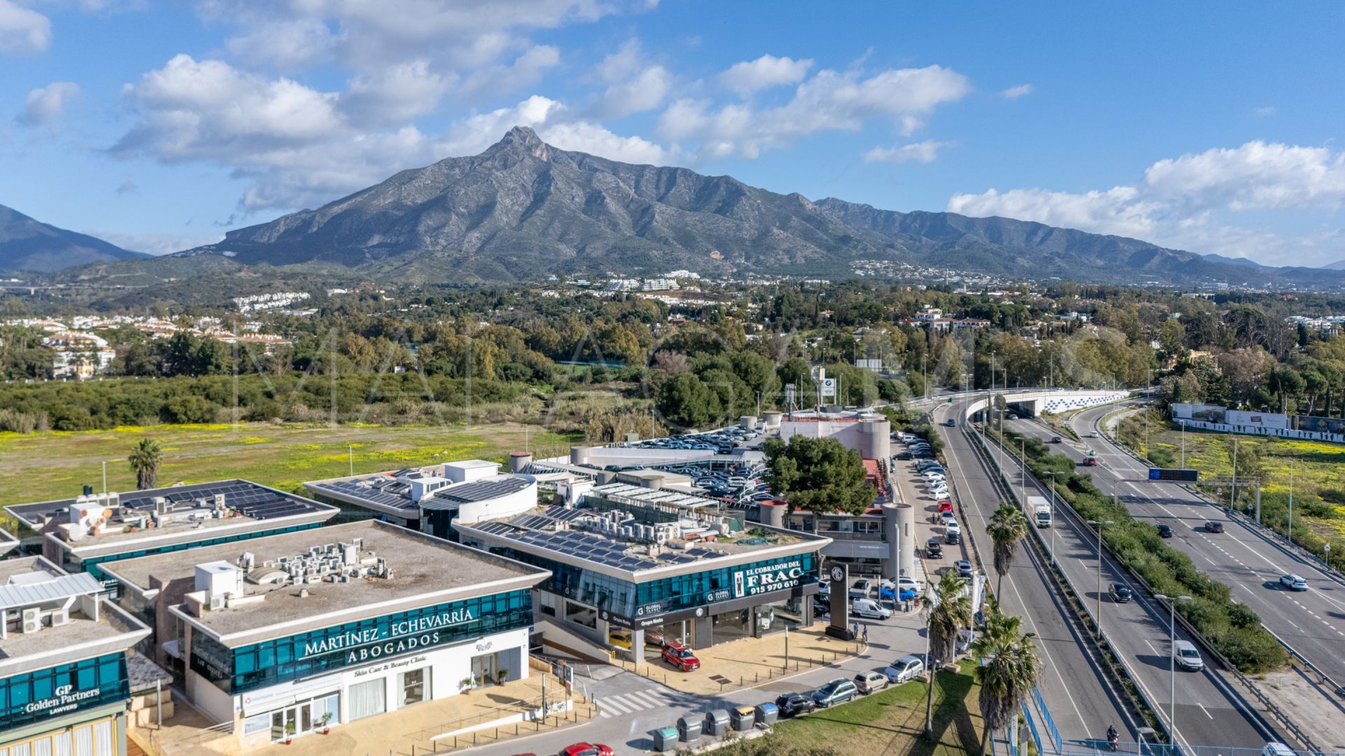 Kommersiella lokaler for sale in Marbella - Puerto Banus