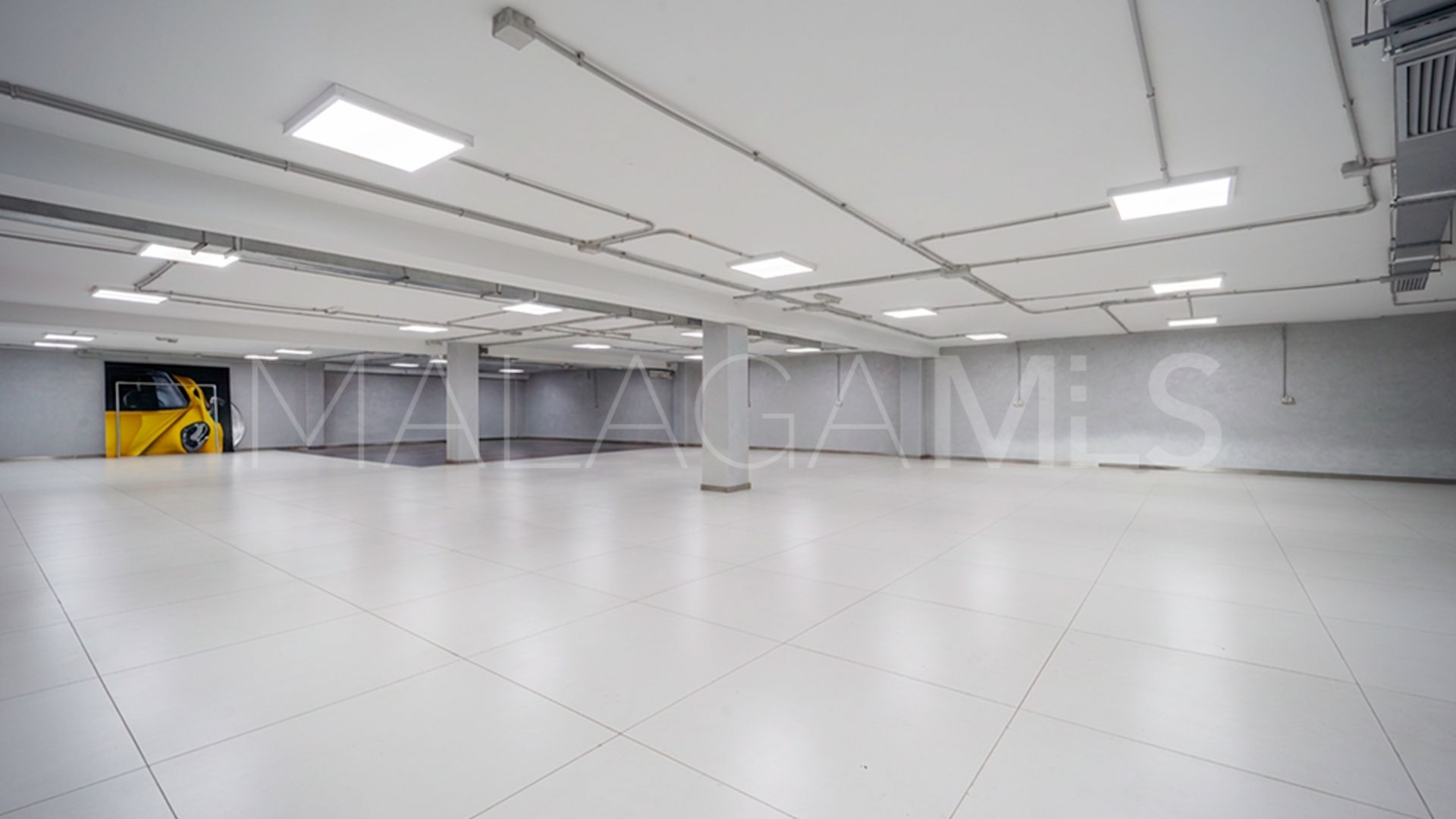 Kommersiella lokaler for sale in Marbella - Puerto Banus