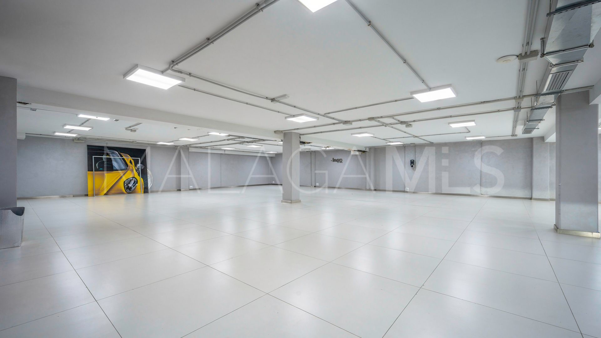 Kommersiella lokaler for sale in Marbella - Puerto Banus