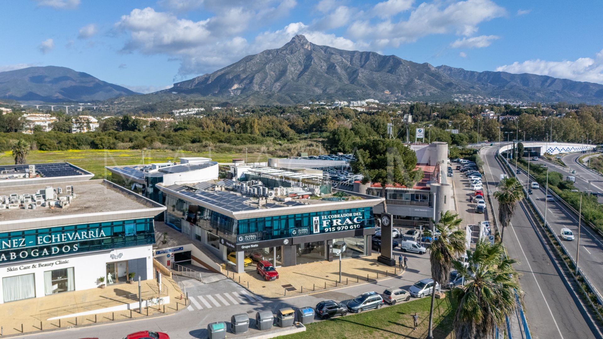 Kommersiella lokaler for sale in Marbella - Puerto Banus