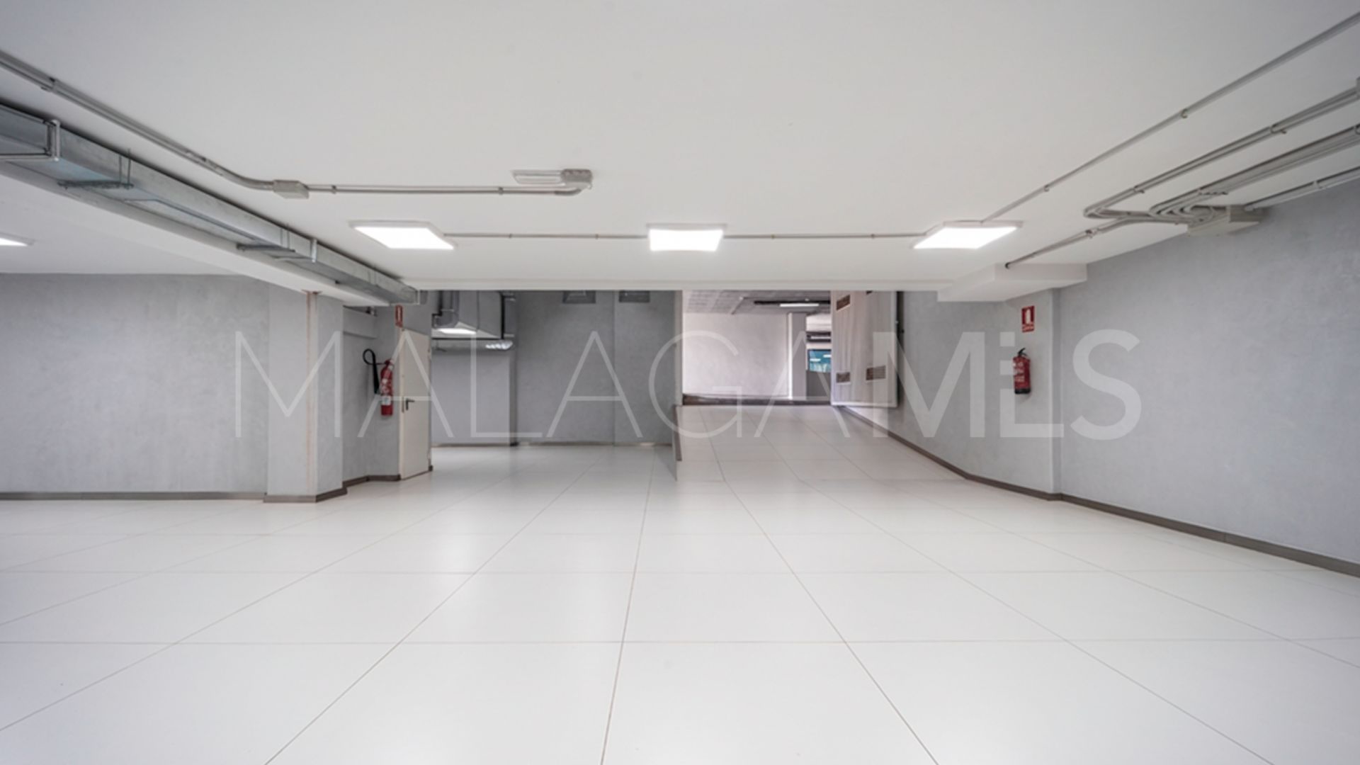 Kommersiella lokaler for sale in Marbella - Puerto Banus