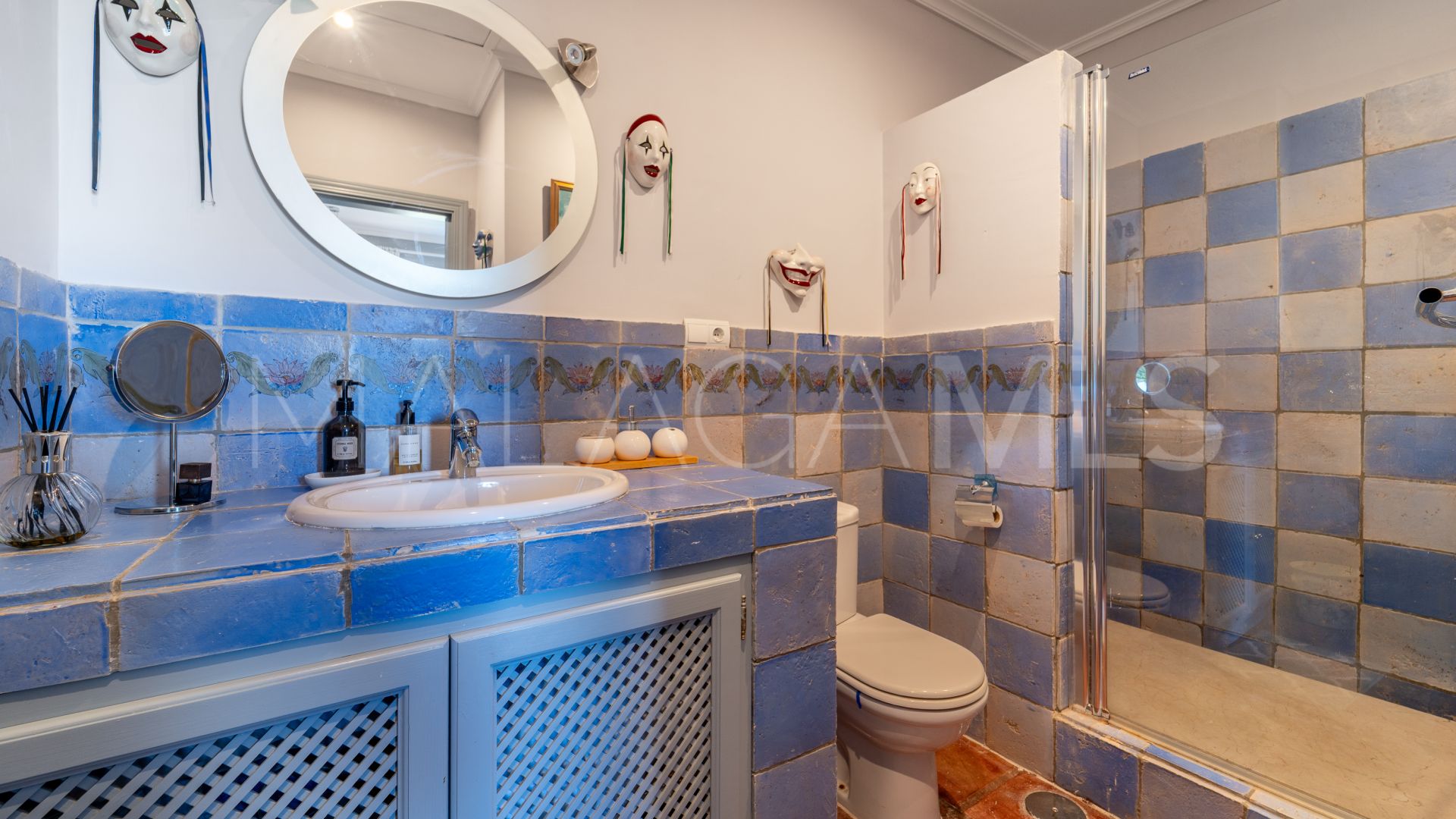 Villa for sale in Istan