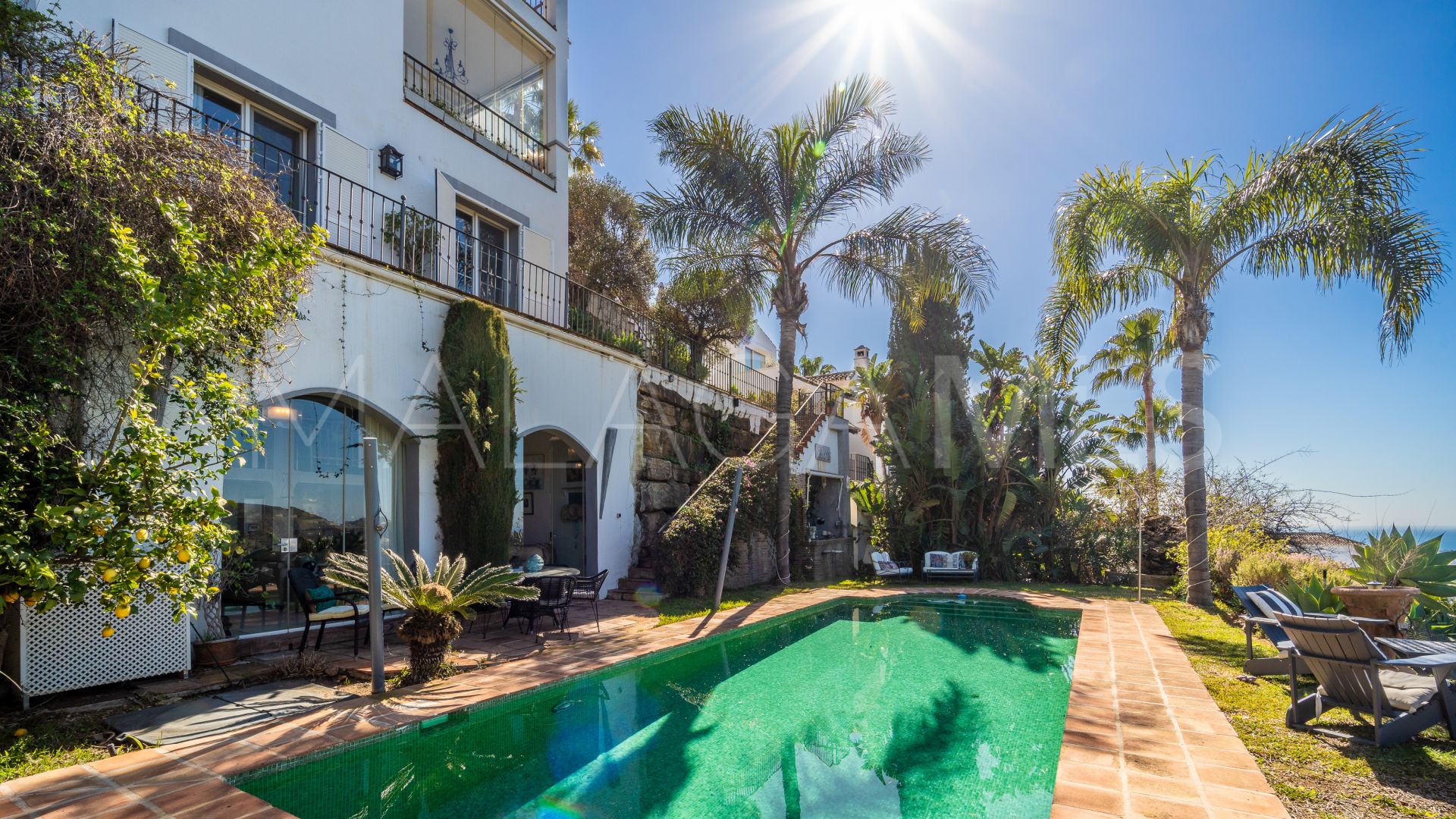 Villa for sale in Istan