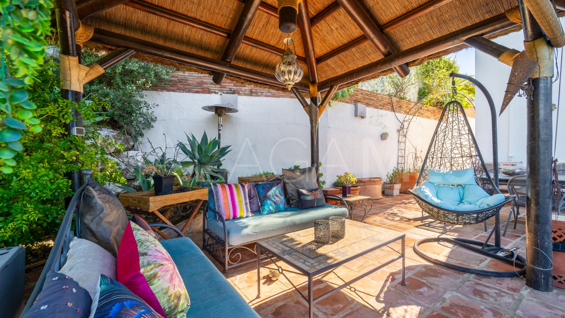 Villa for sale in Istan