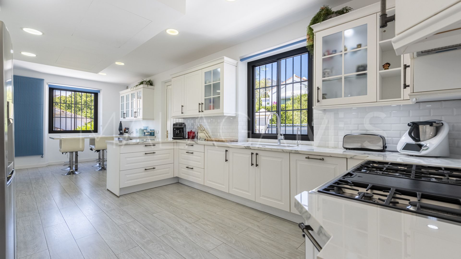 Villa for sale in El Capricho