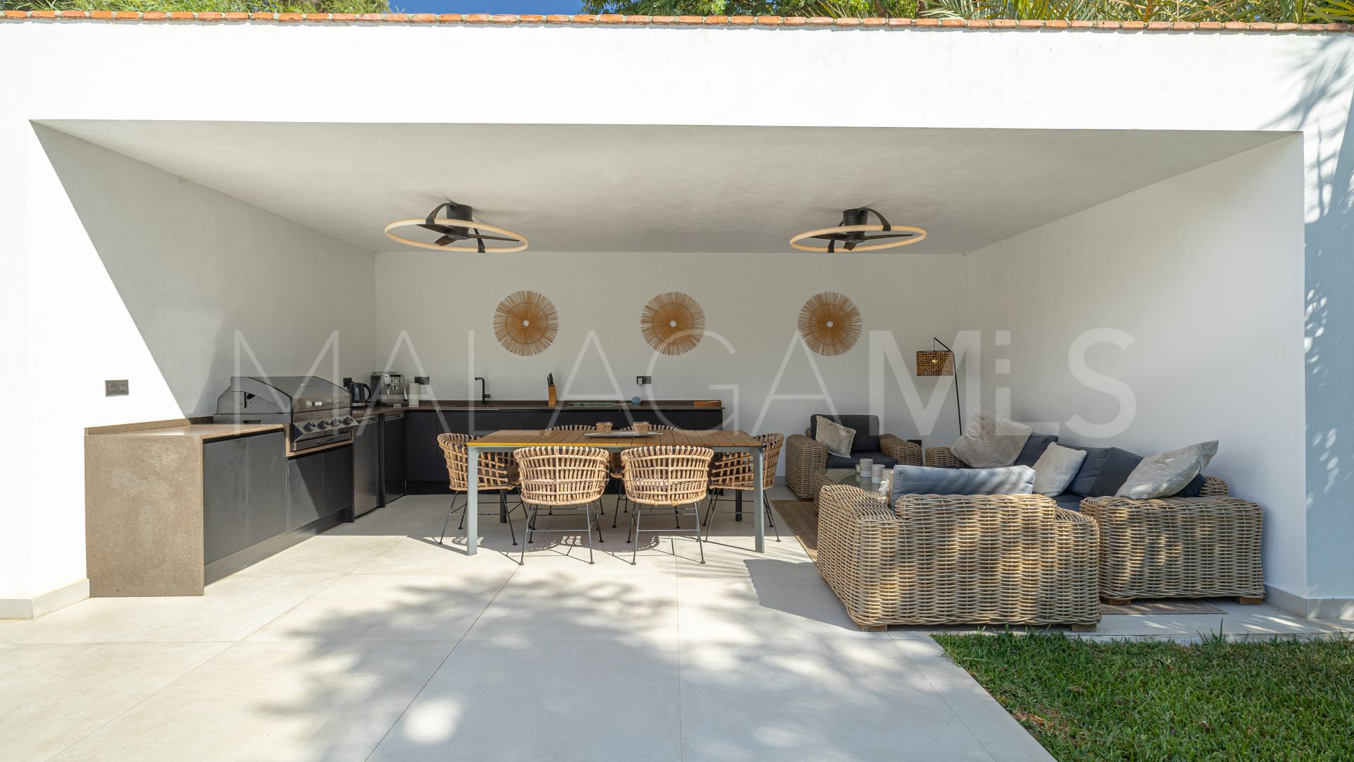 Villa for sale in Paraiso Alto