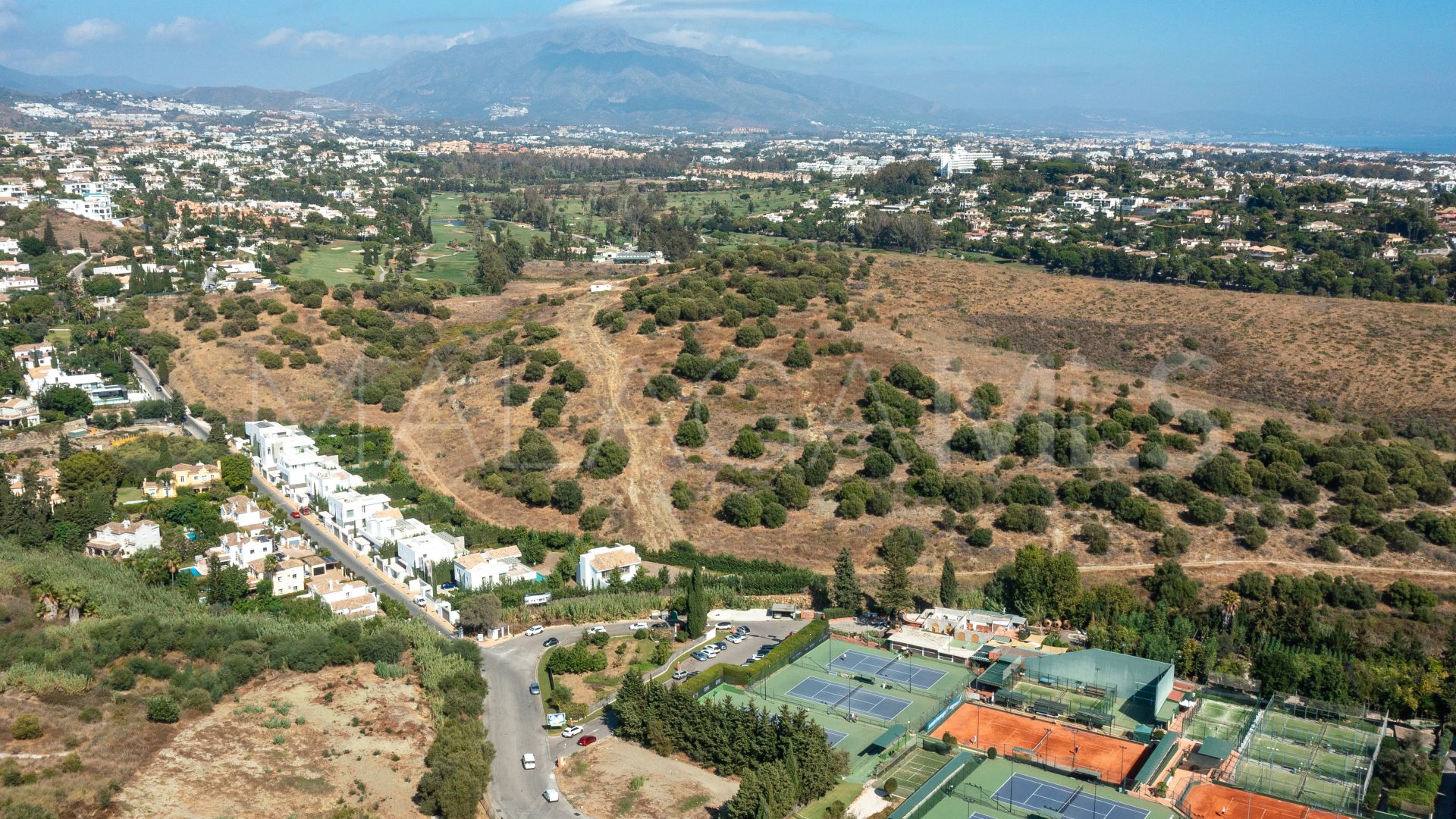 Villa for sale in Paraiso Alto