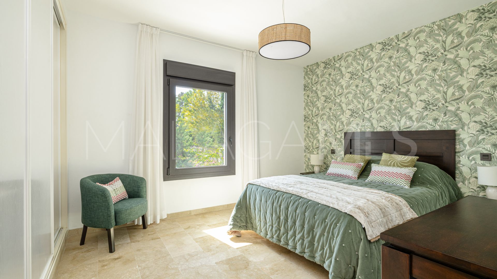 Villa for sale in Paraiso Alto