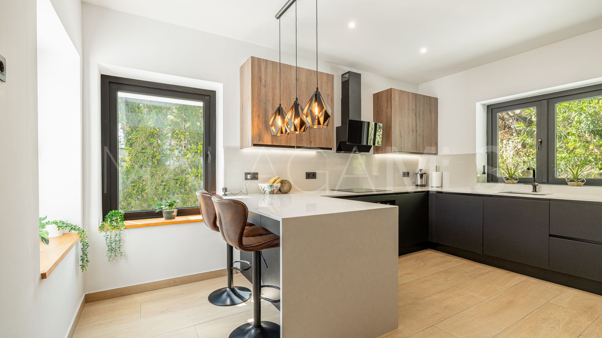 Villa for sale in Paraiso Alto