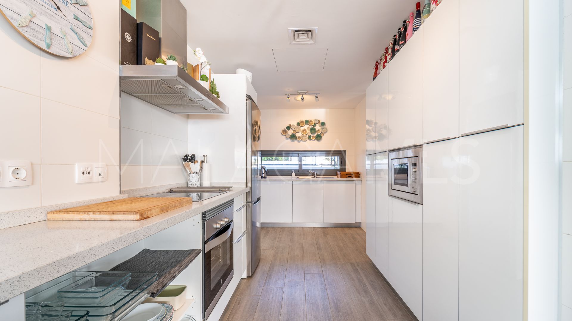 Cabopino villa for sale