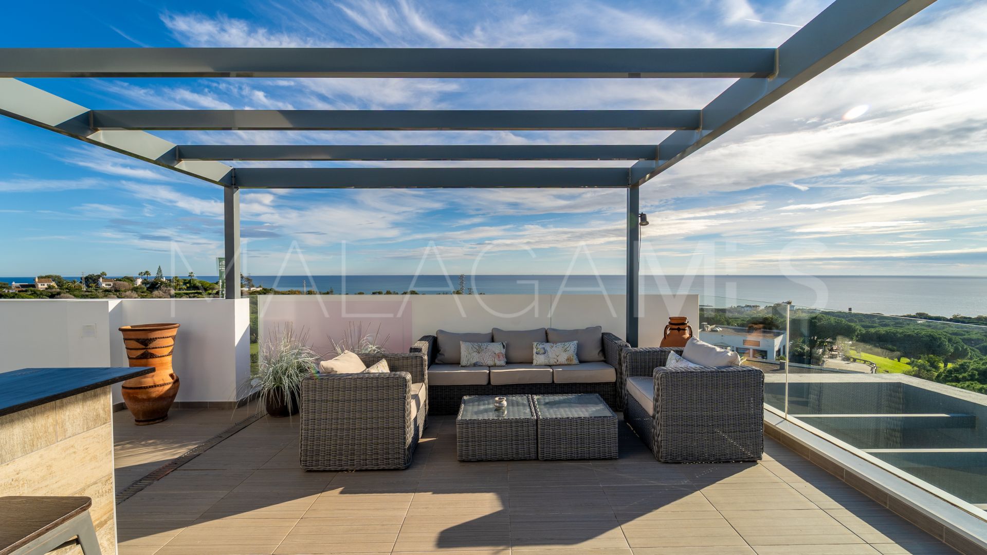 Cabopino villa for sale