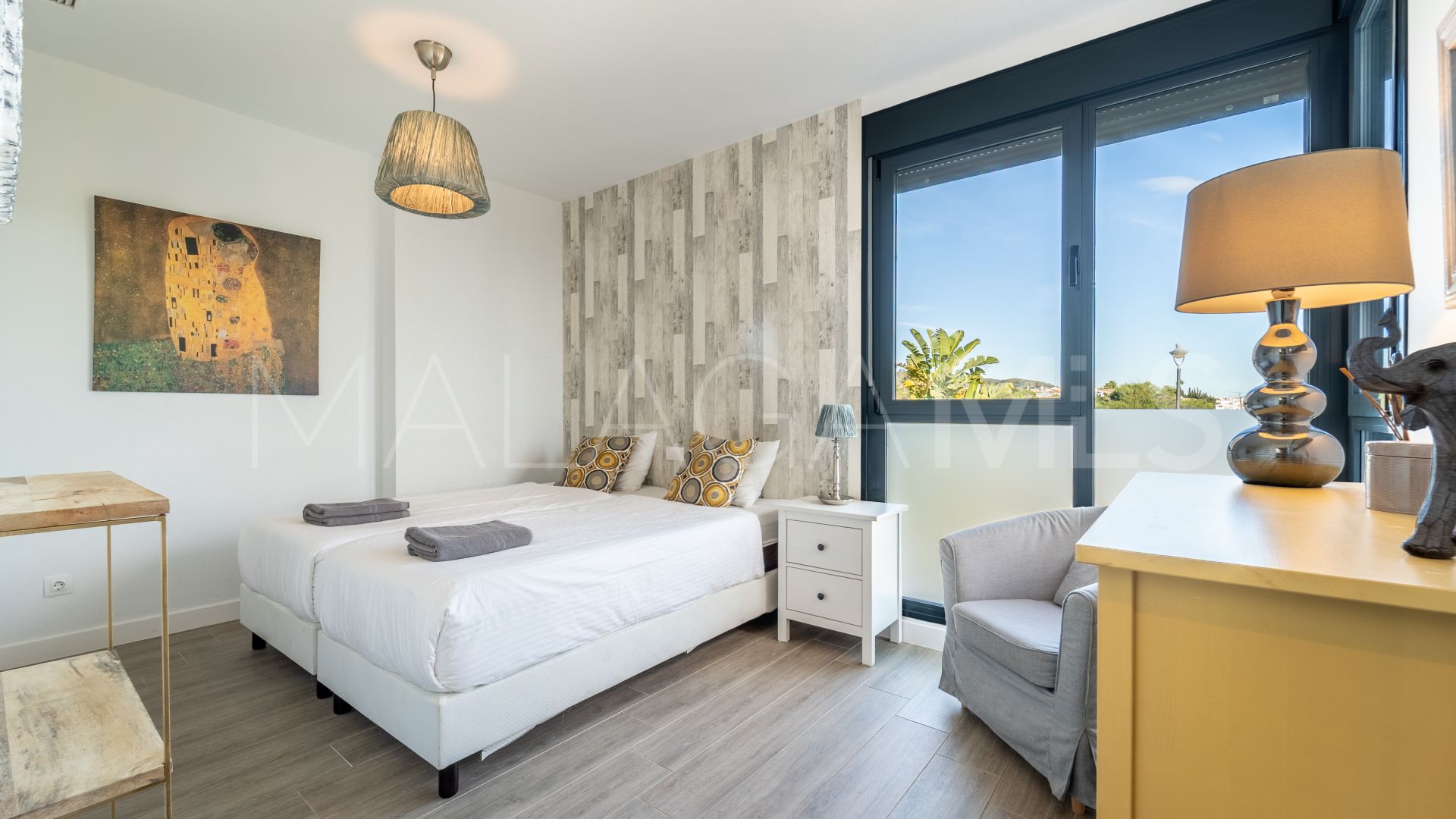 Cabopino villa for sale