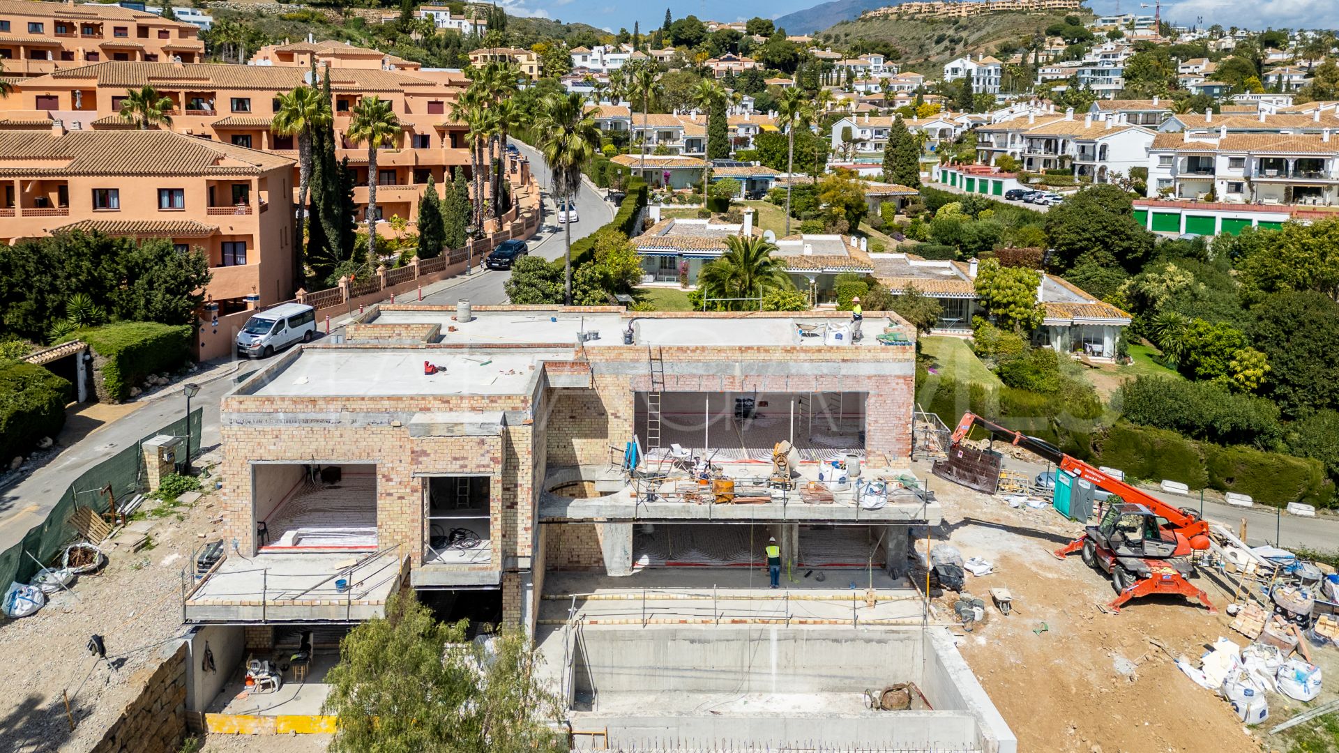 Villa for sale in Paraiso Alto