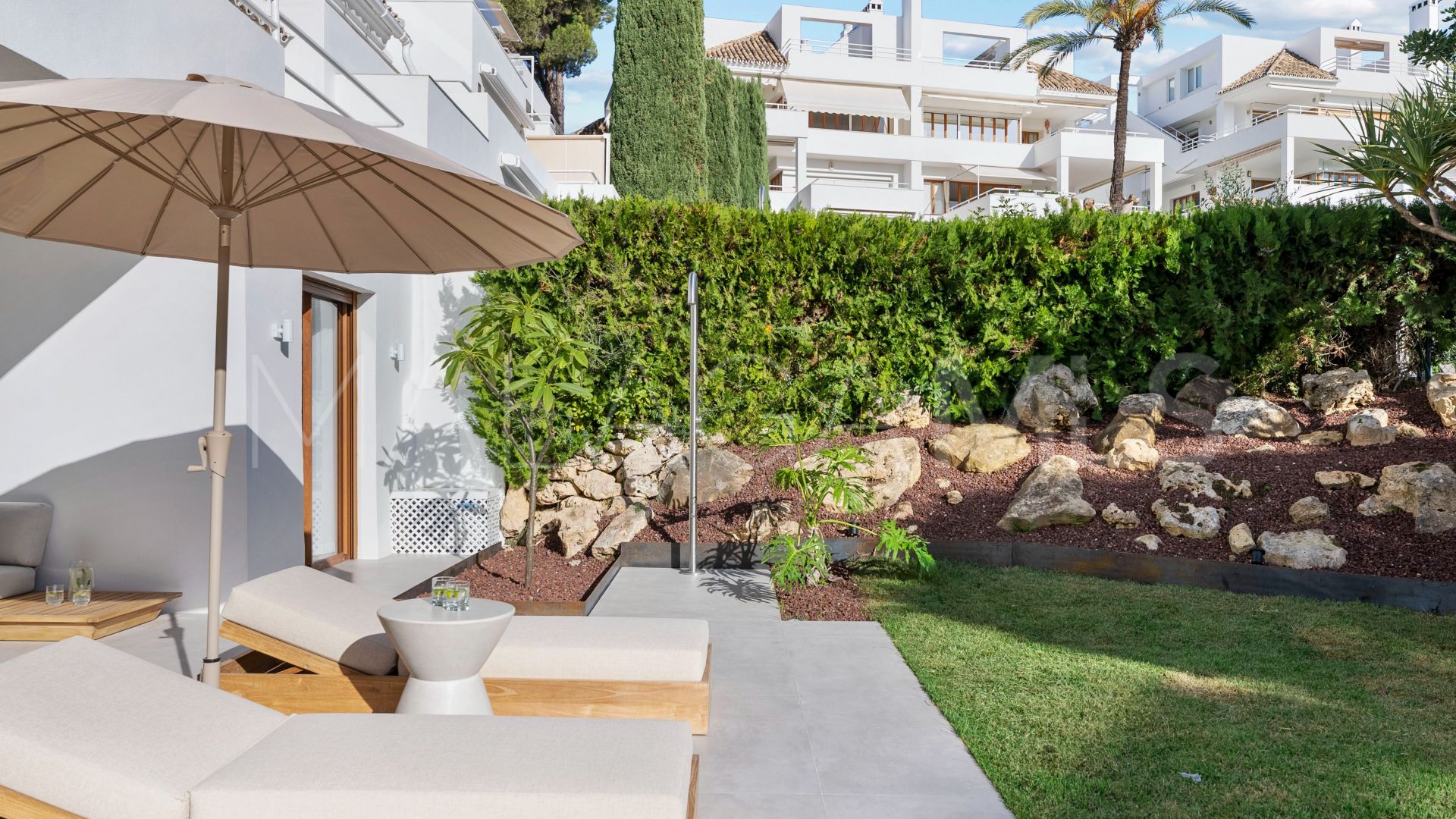 Duplex rez de chaussée for sale in Alcores del Golf