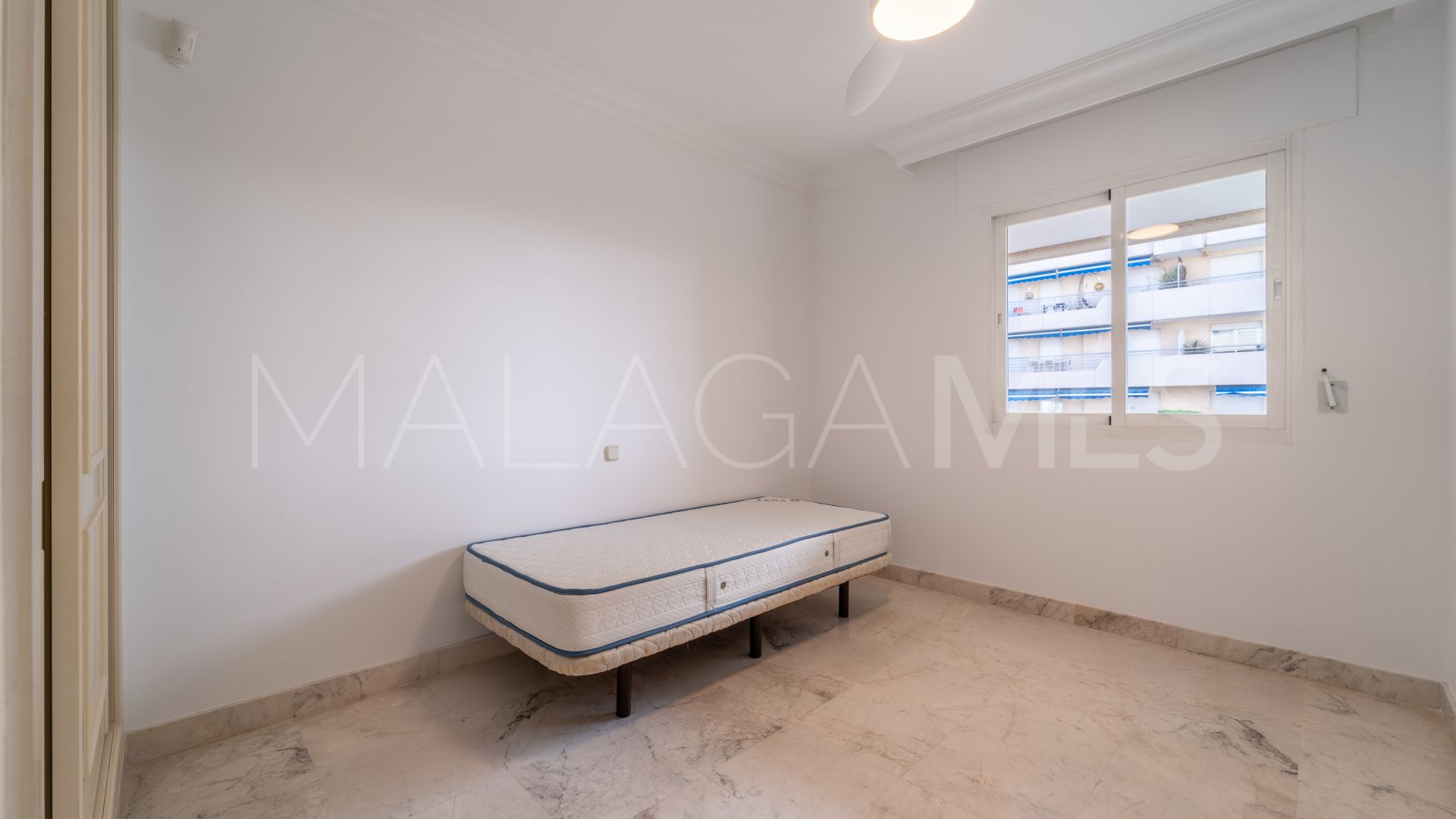 Lägenhet for sale in Marina Banus