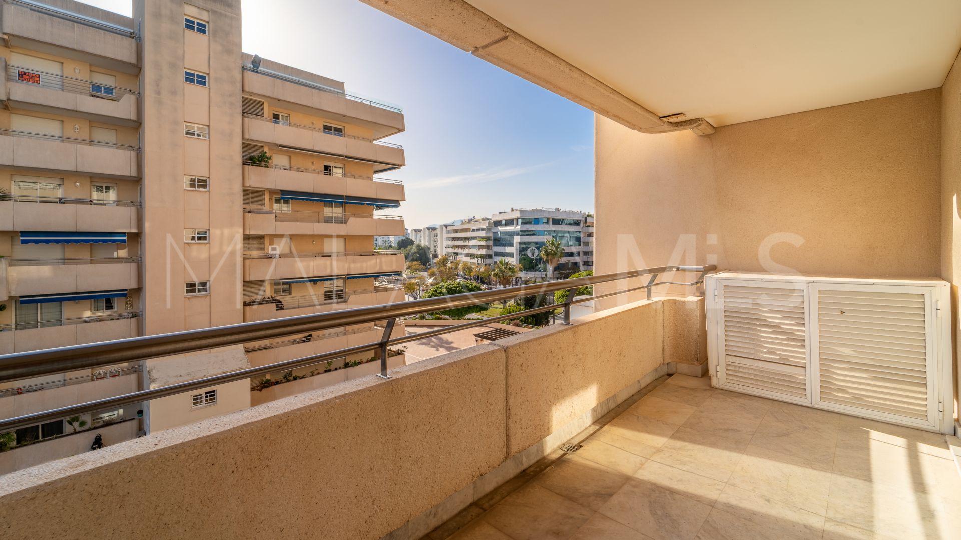 Lägenhet for sale in Marina Banus