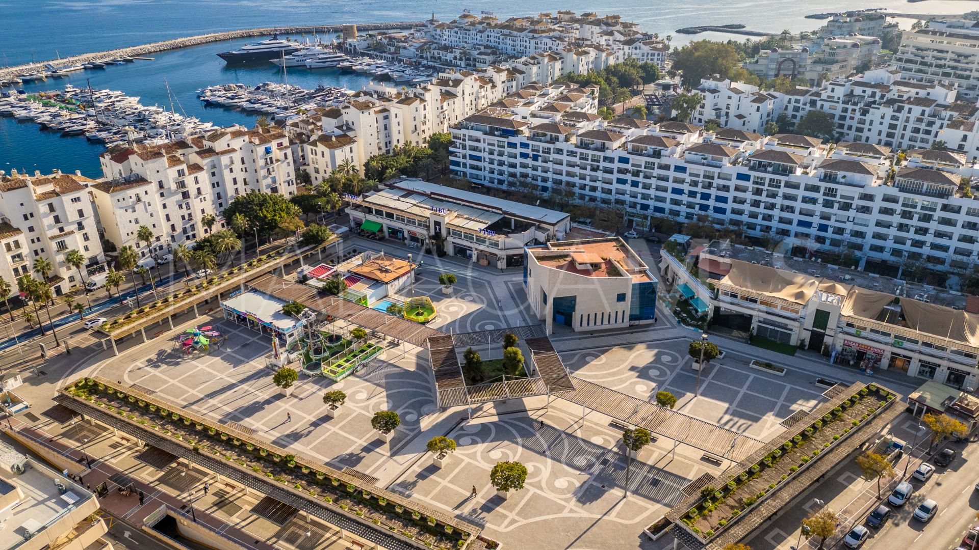 Lägenhet for sale in Marina Banus
