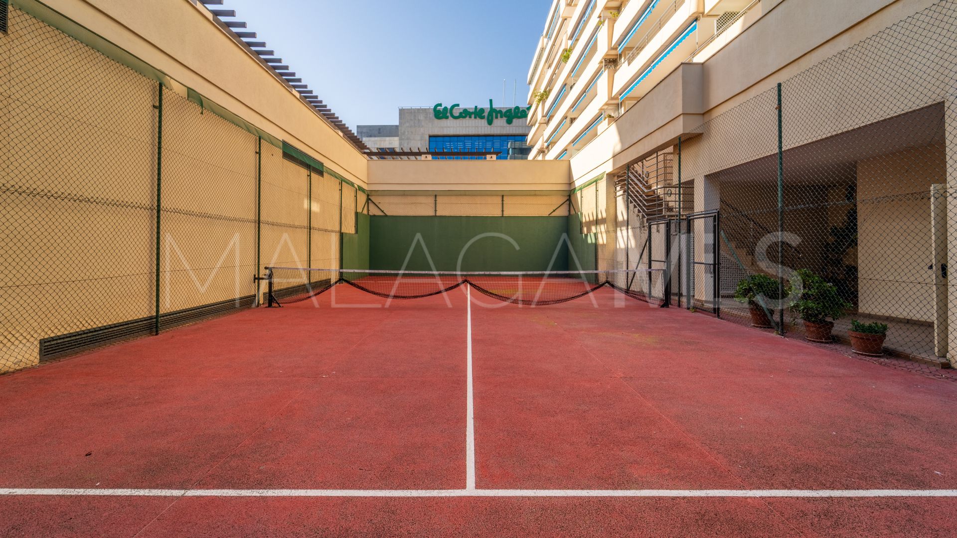 Lägenhet for sale in Marina Banus