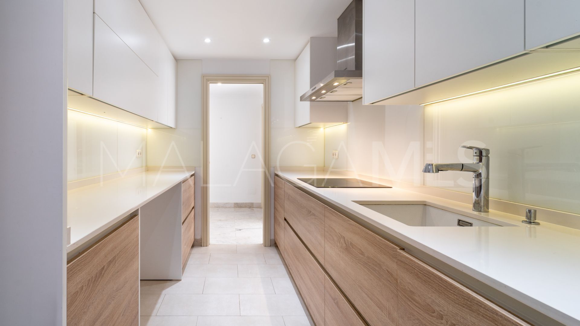 Lägenhet for sale in Marina Banus