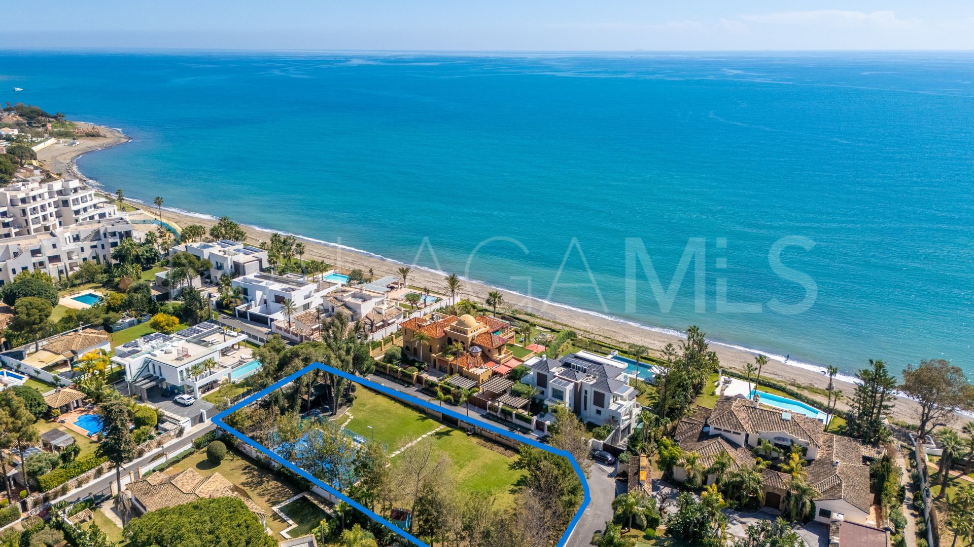 Terrain for sale in Paraiso Barronal