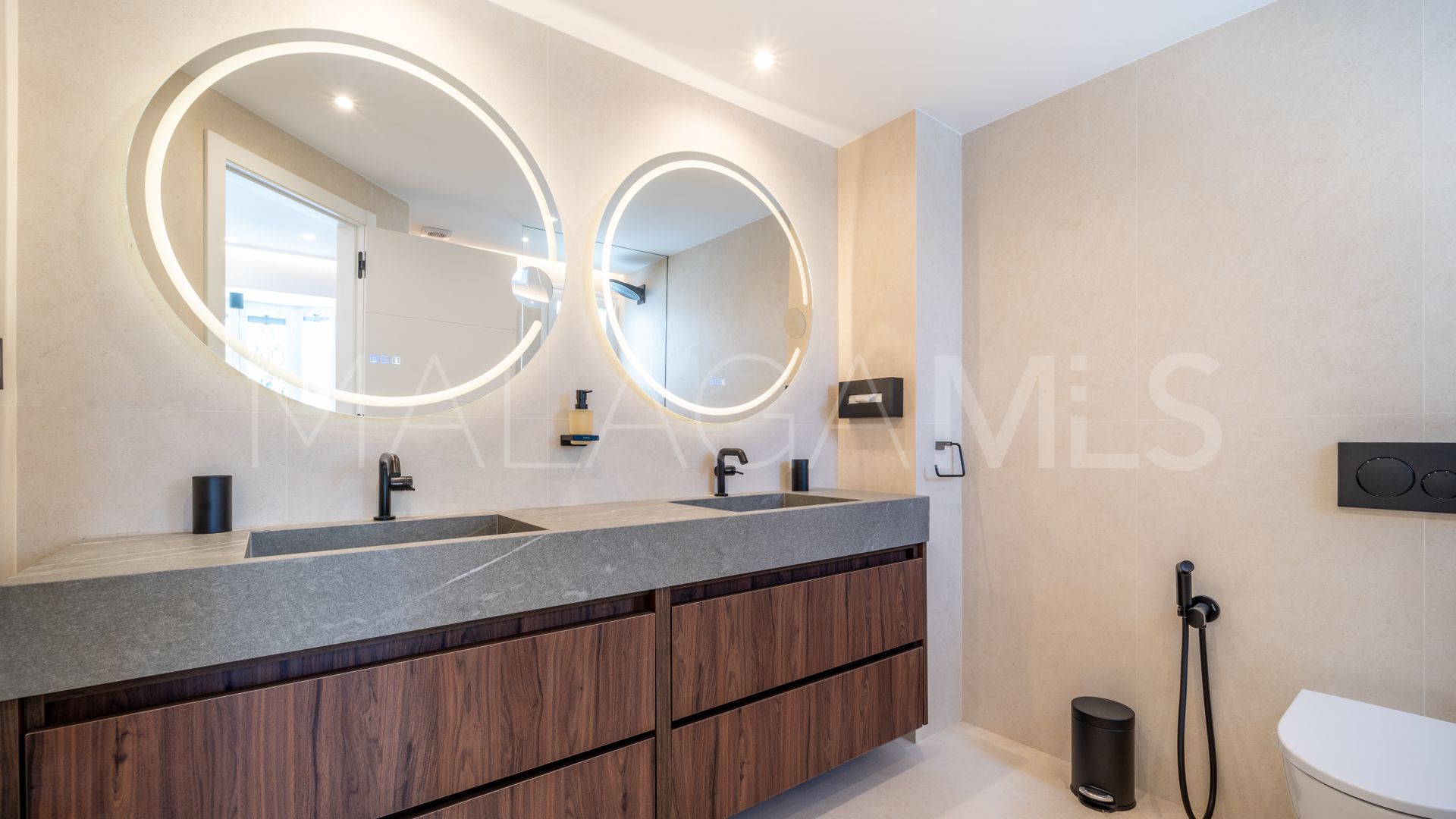 Buy adosado with 3 bedrooms in Arco Iris