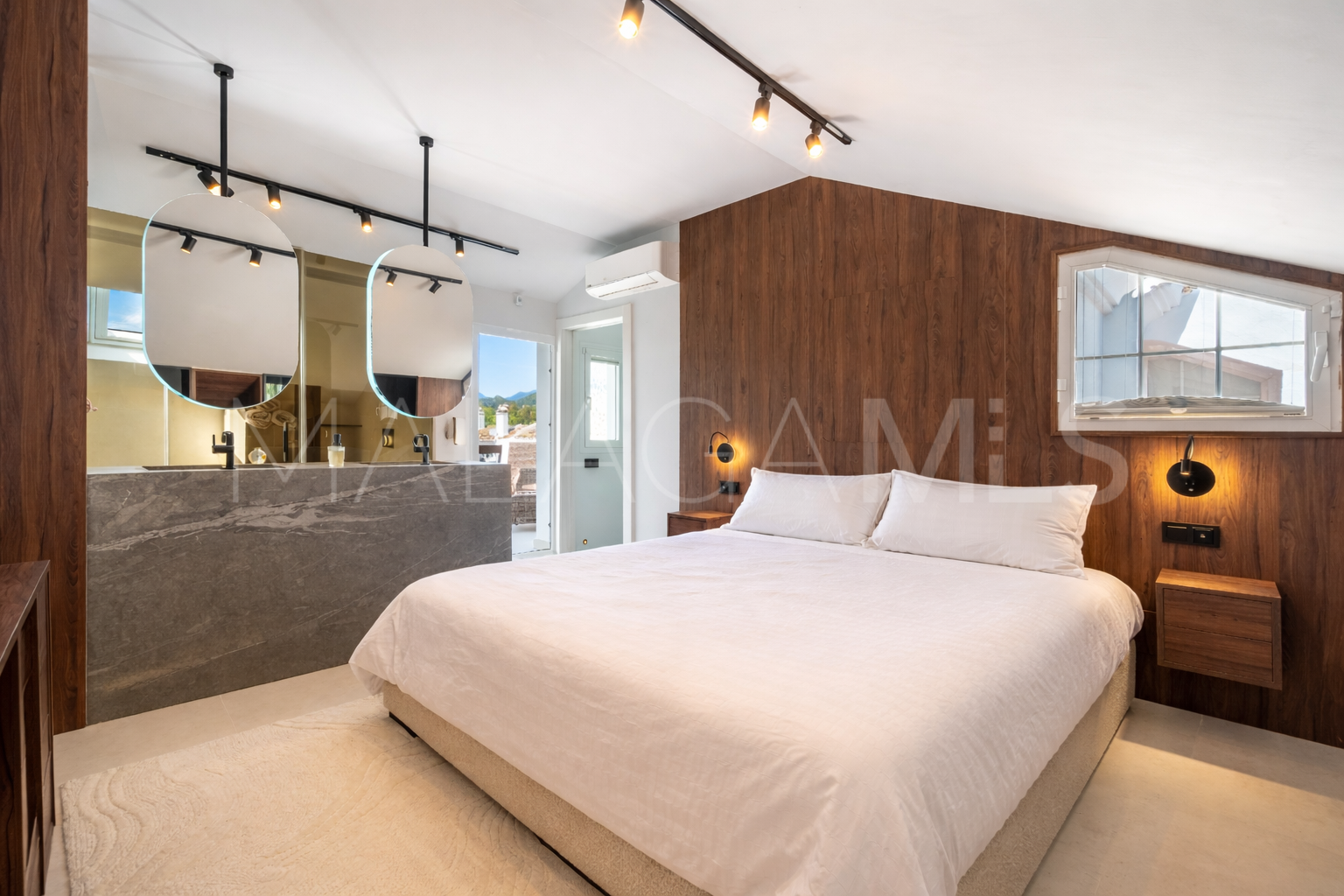 Buy adosado with 3 bedrooms in Arco Iris