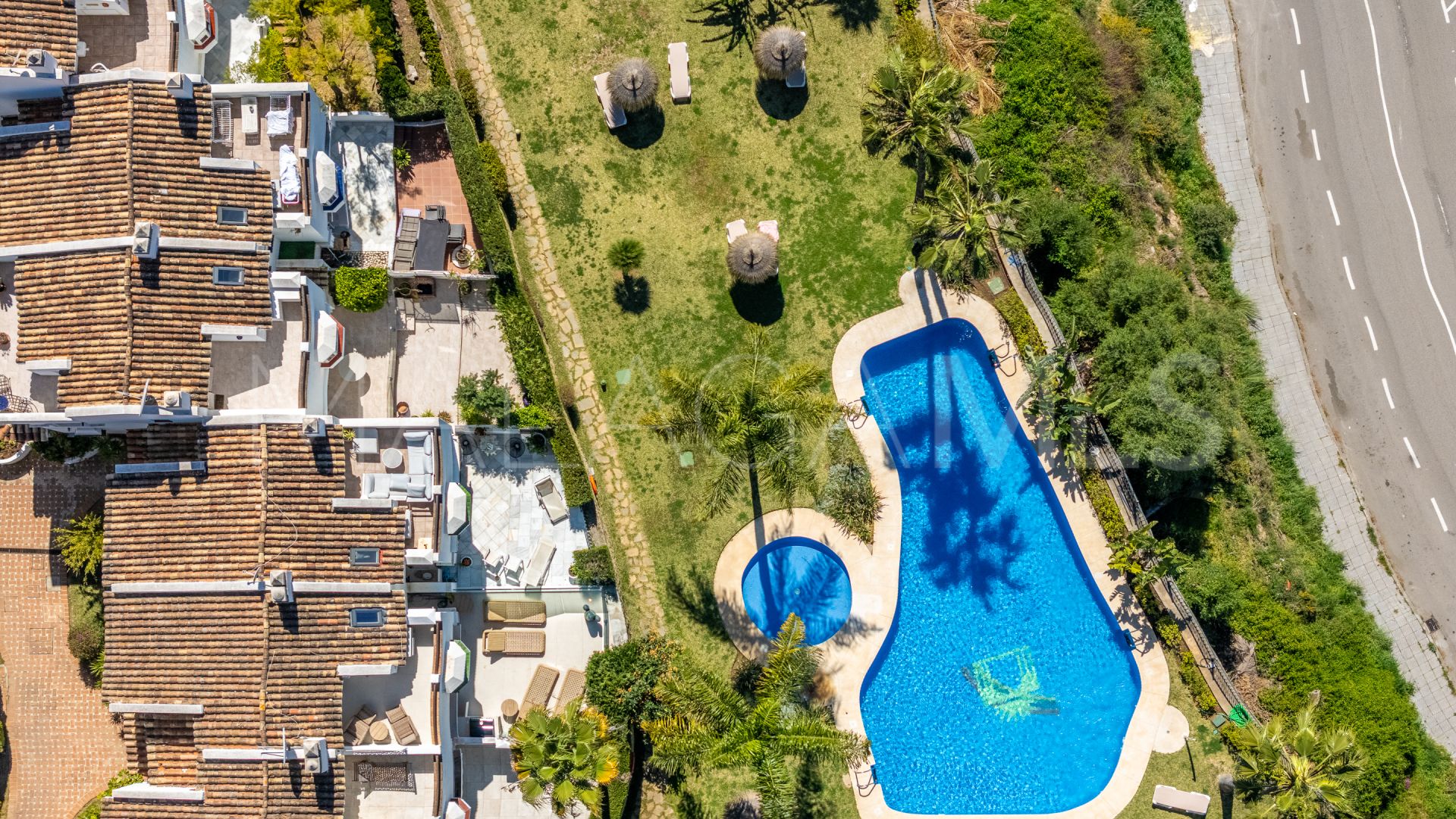 Buy adosado with 3 bedrooms in Arco Iris