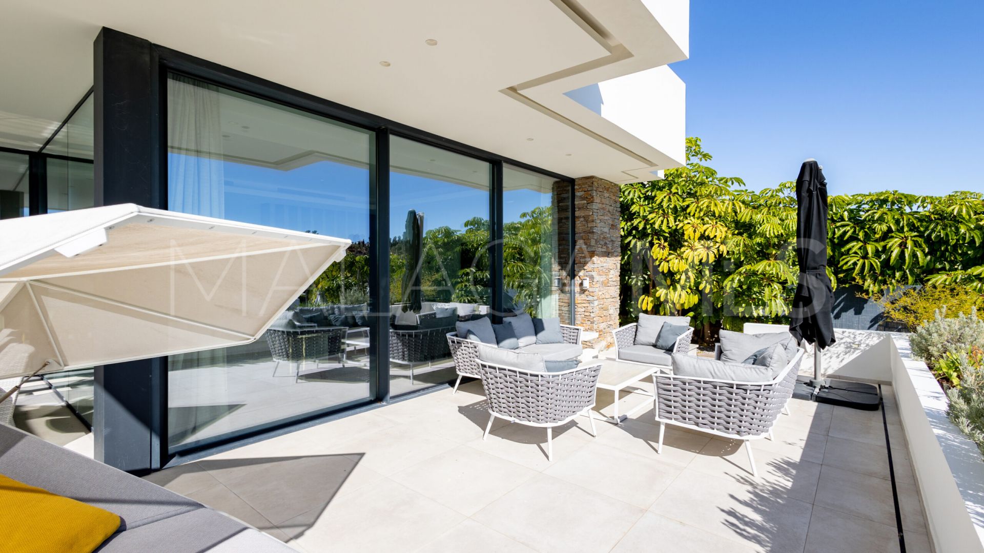 Villa for sale in Belfry