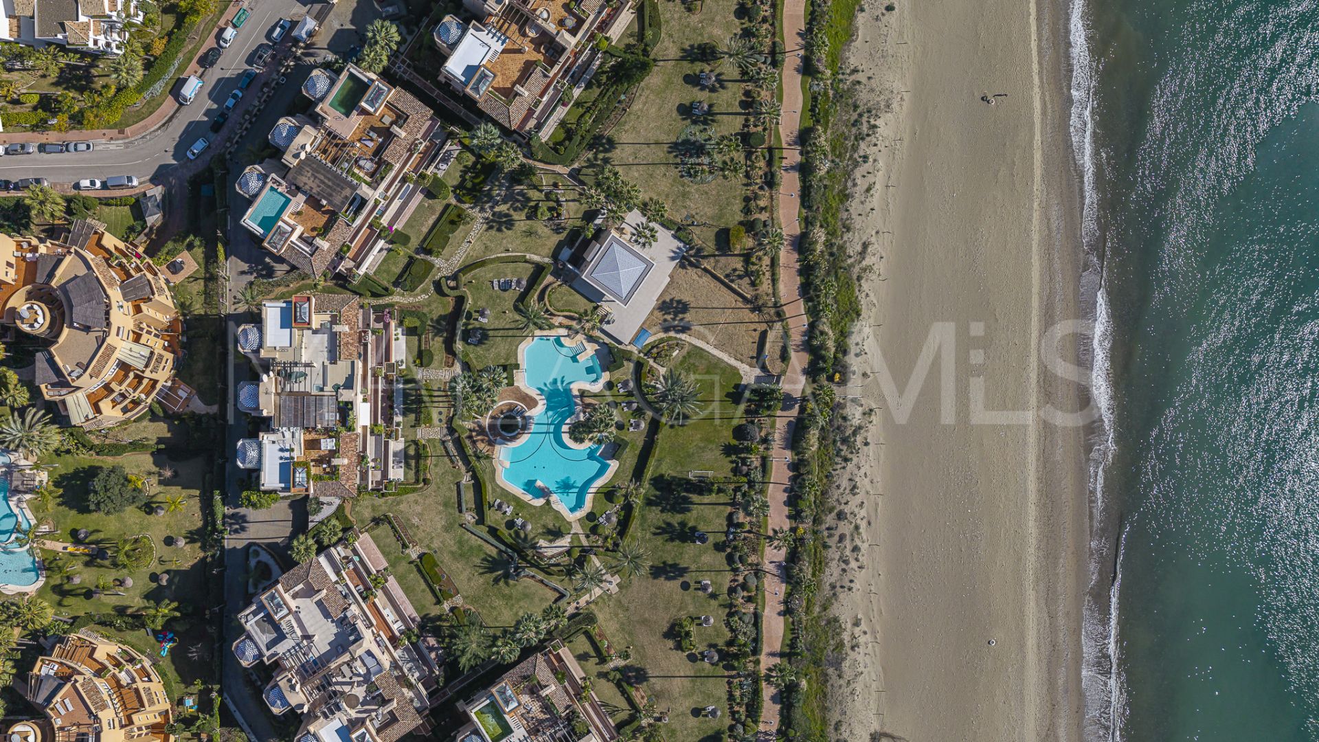 For sale Costalita del Mar apartment with 3 bedrooms