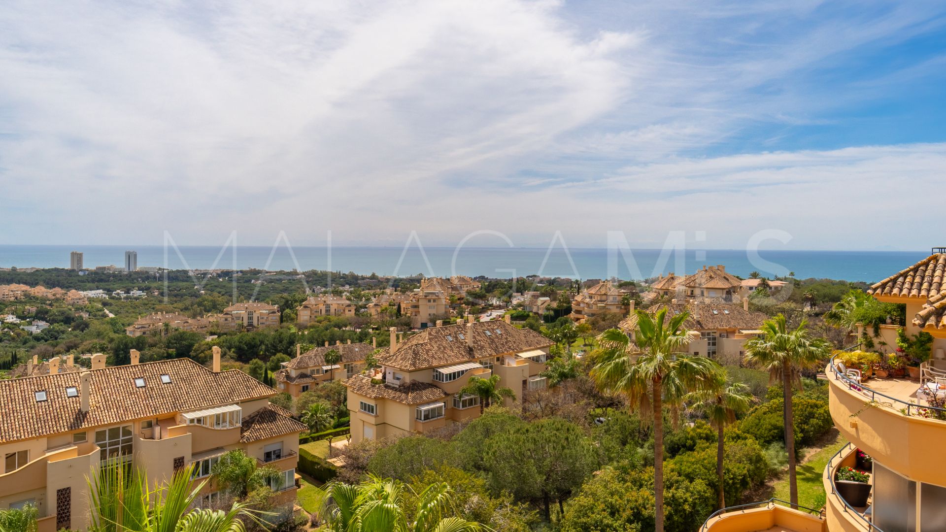 Appartement terrasse for sale in Elviria Hills