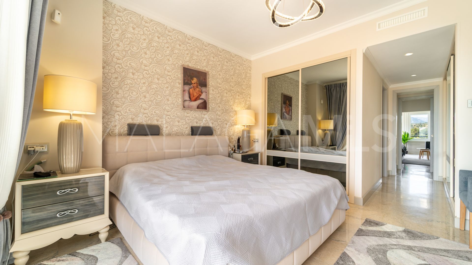 Appartement terrasse for sale in Elviria Hills