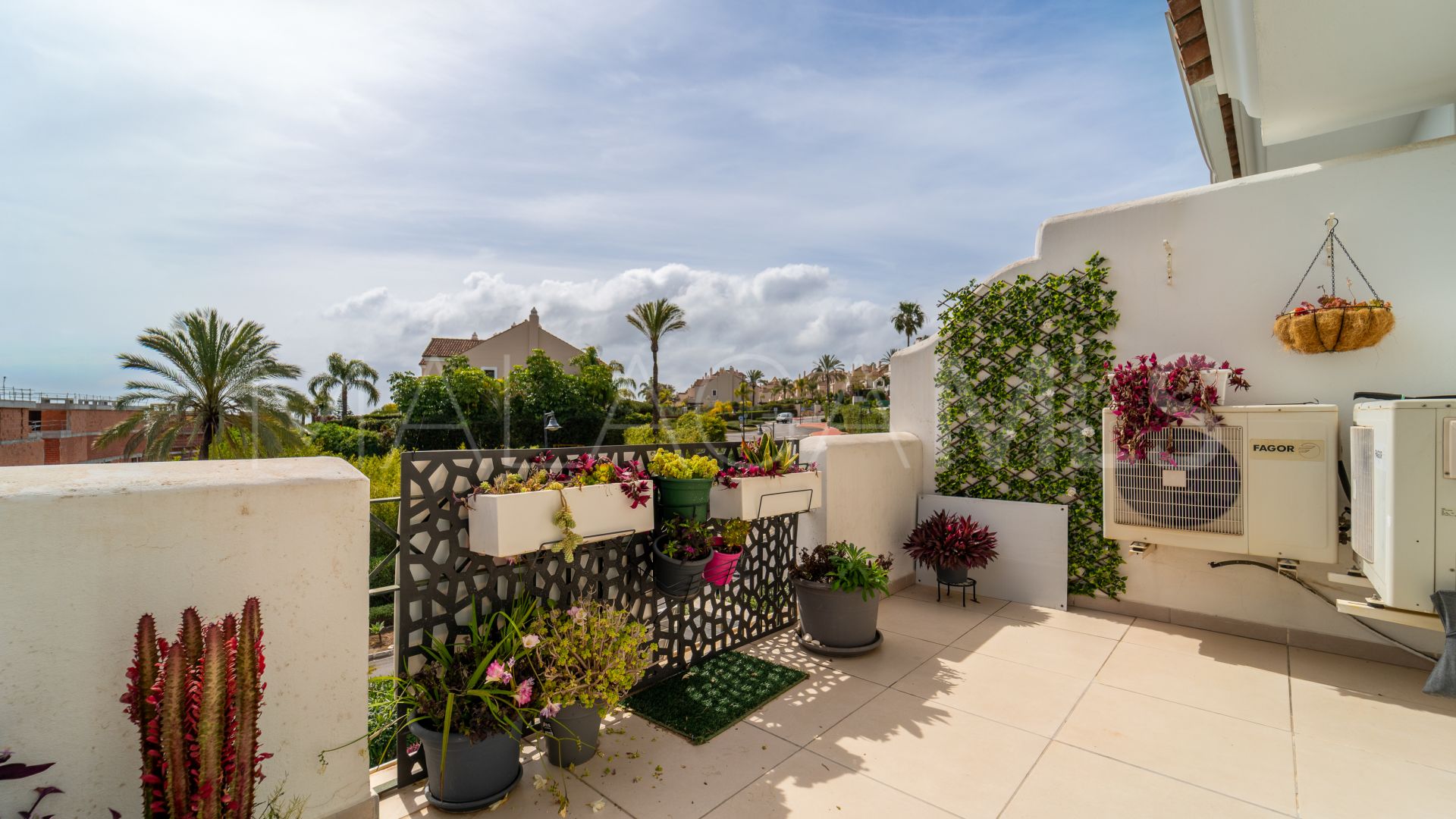 Maison de ville for sale in Paraiso Green