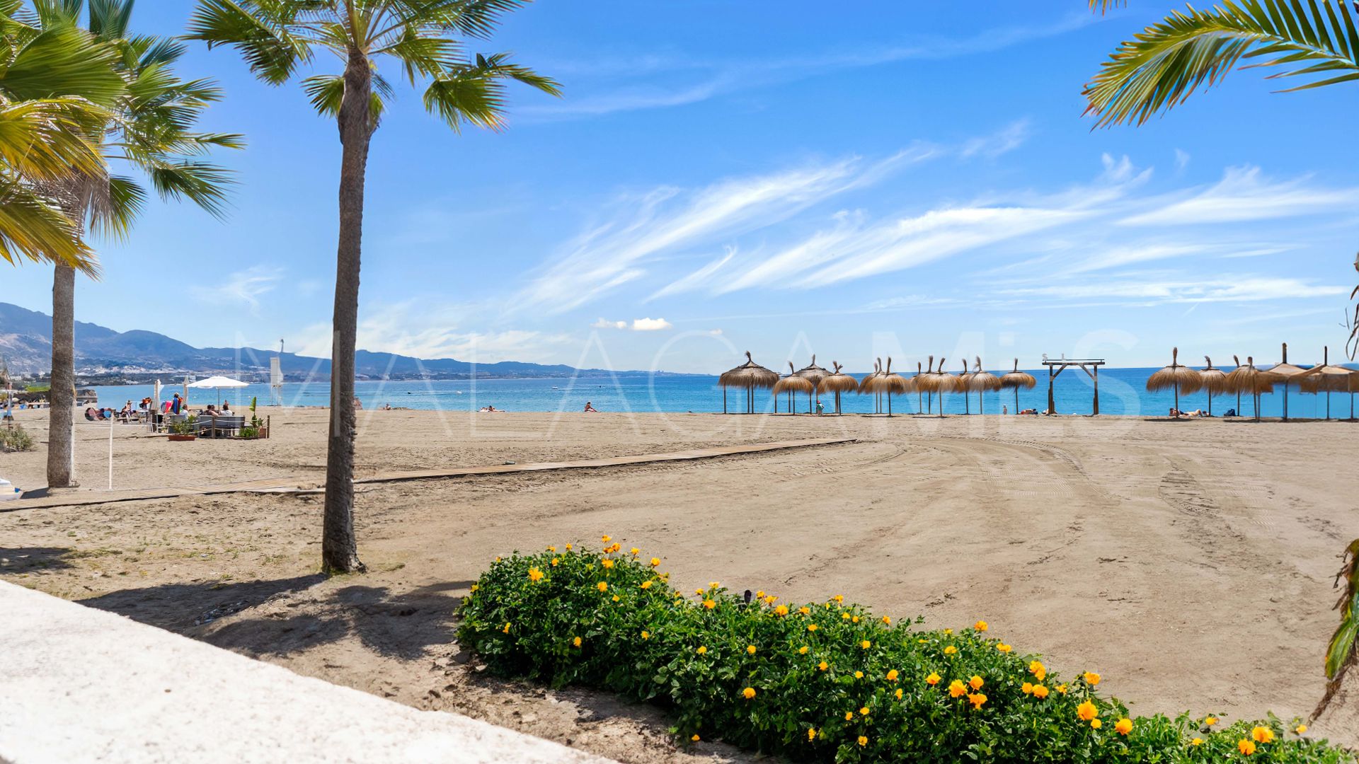 Buy apartment in Playa Rocio with 2 bedrooms