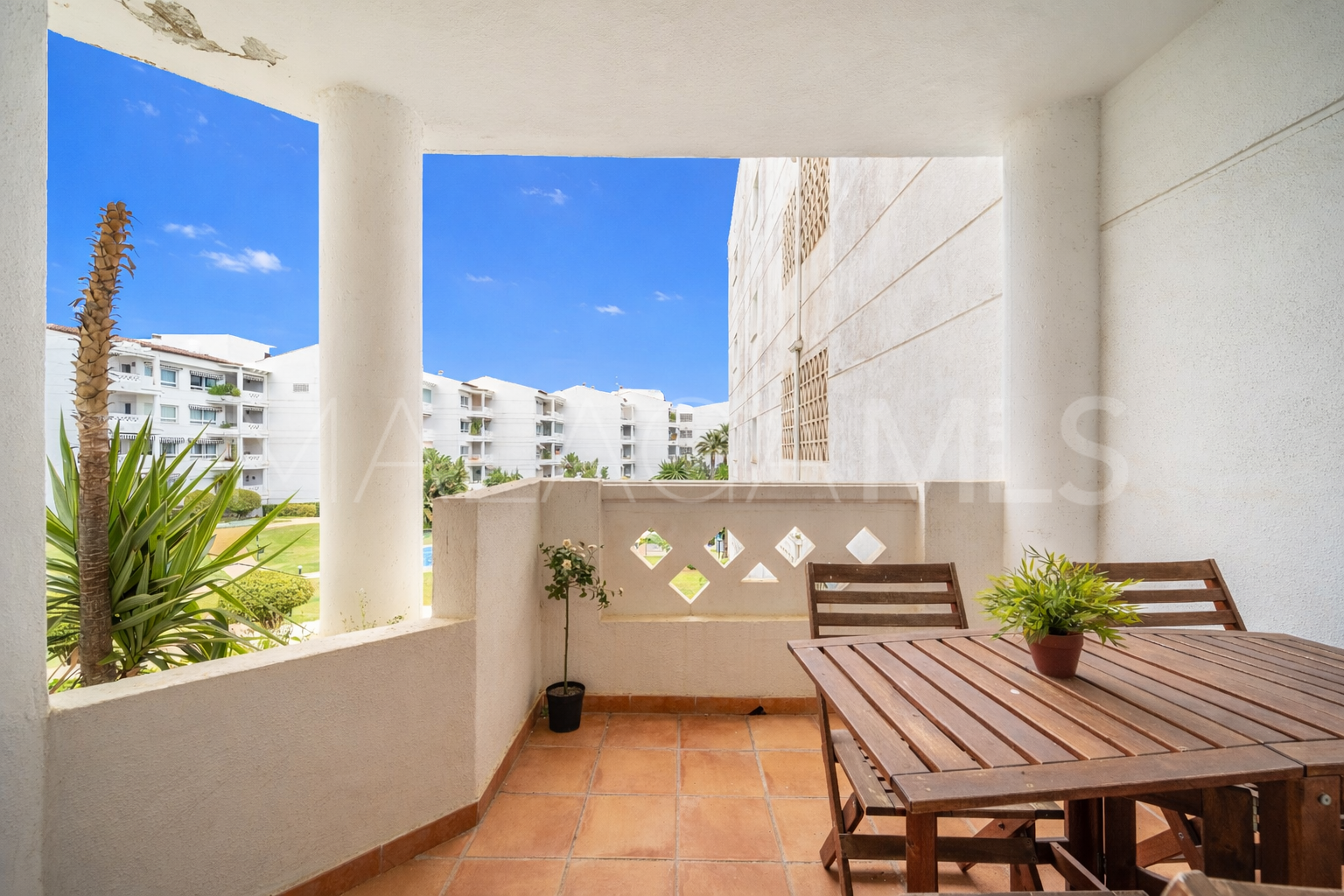 Buy apartment in Playa Rocio with 2 bedrooms