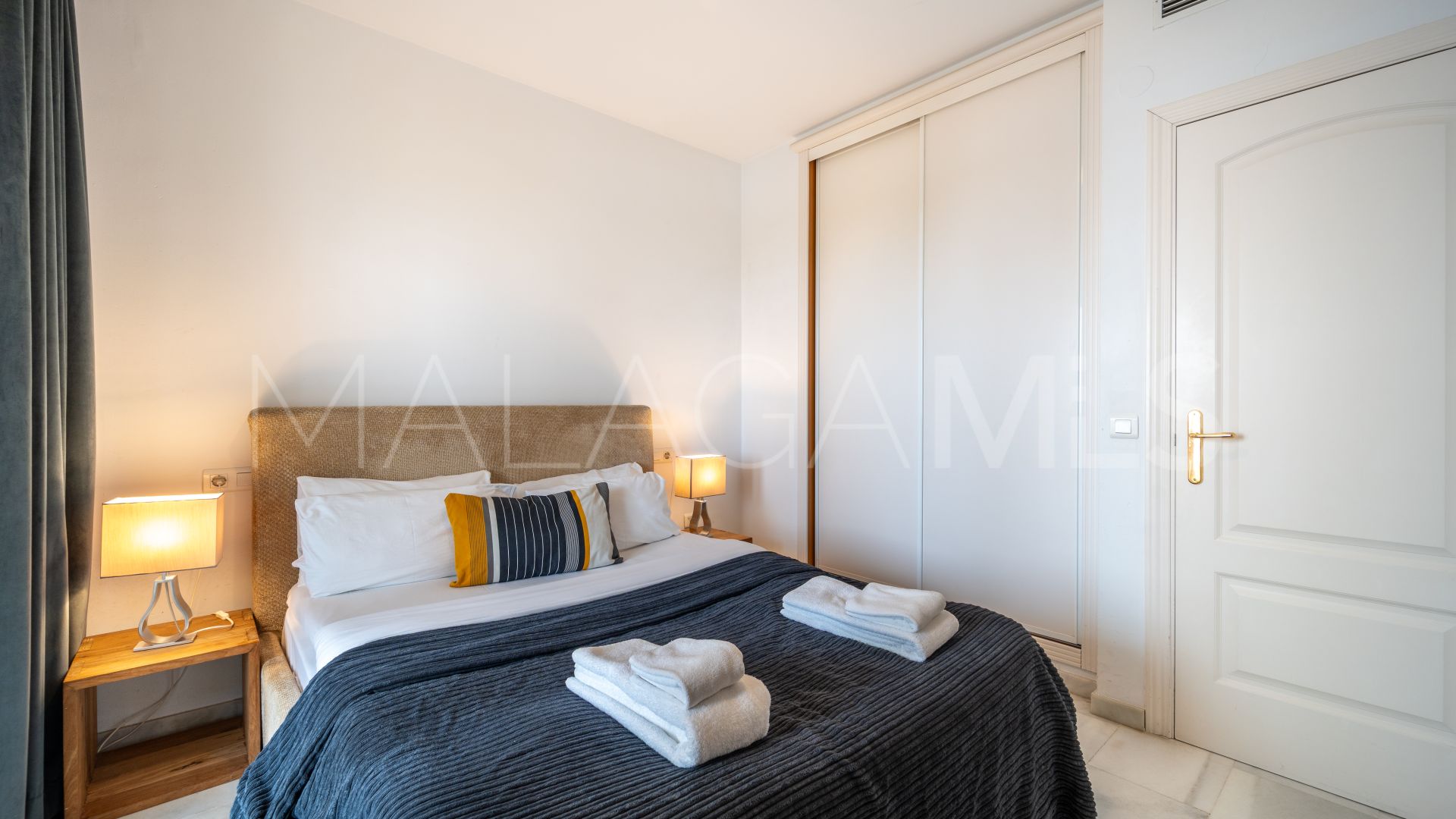 Buy apartment in Playa Rocio with 2 bedrooms