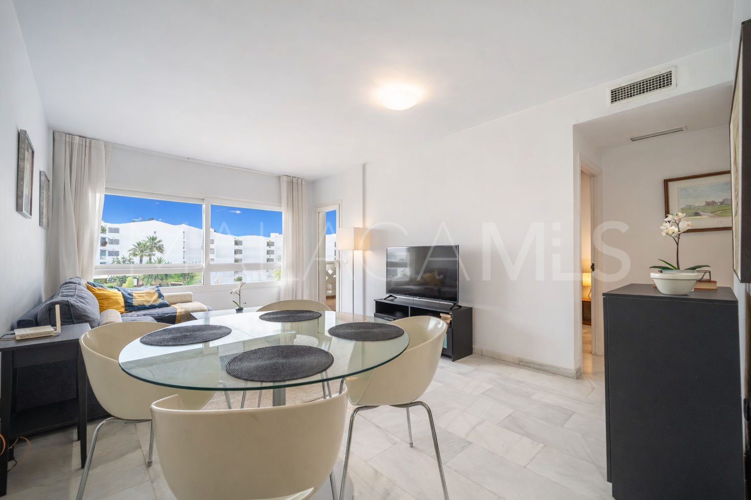 Buy apartment in Playa Rocio with 2 bedrooms