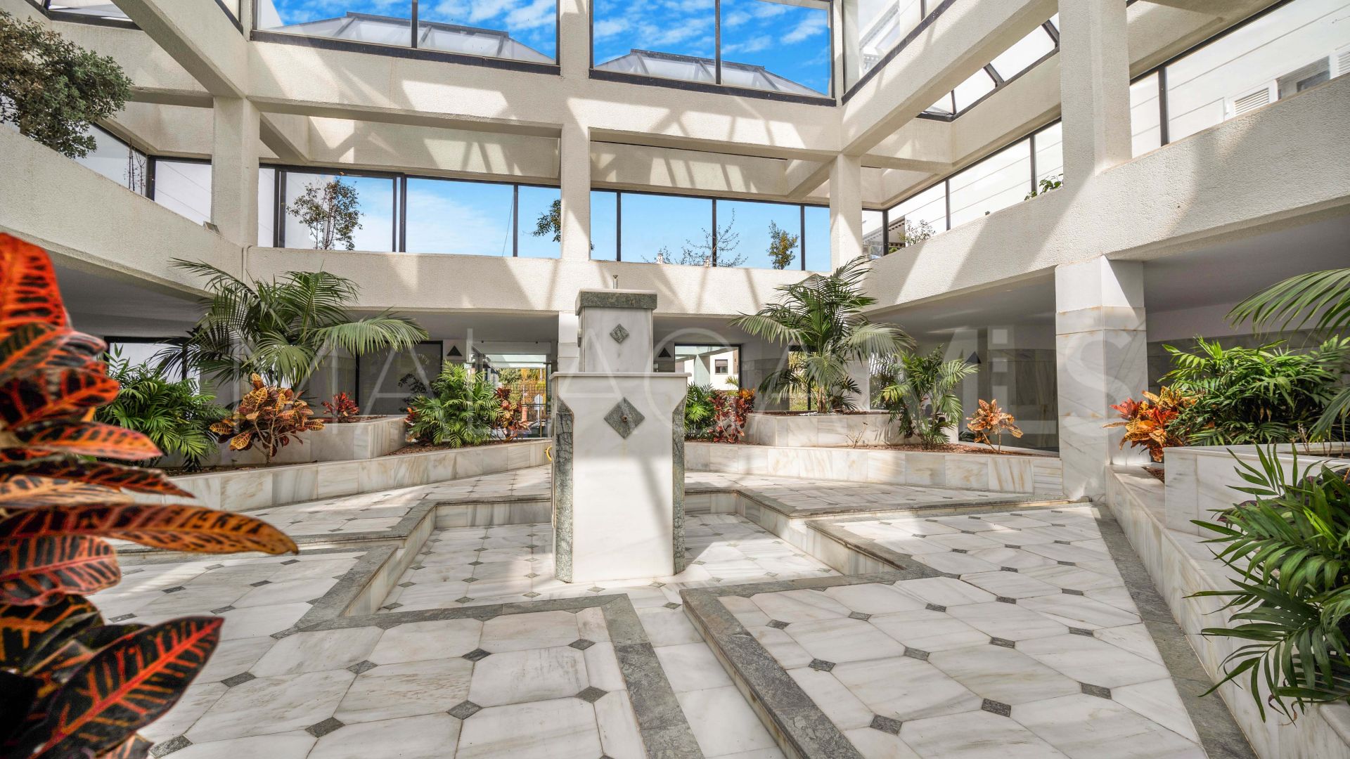 Buy apartment in Playa Rocio with 2 bedrooms