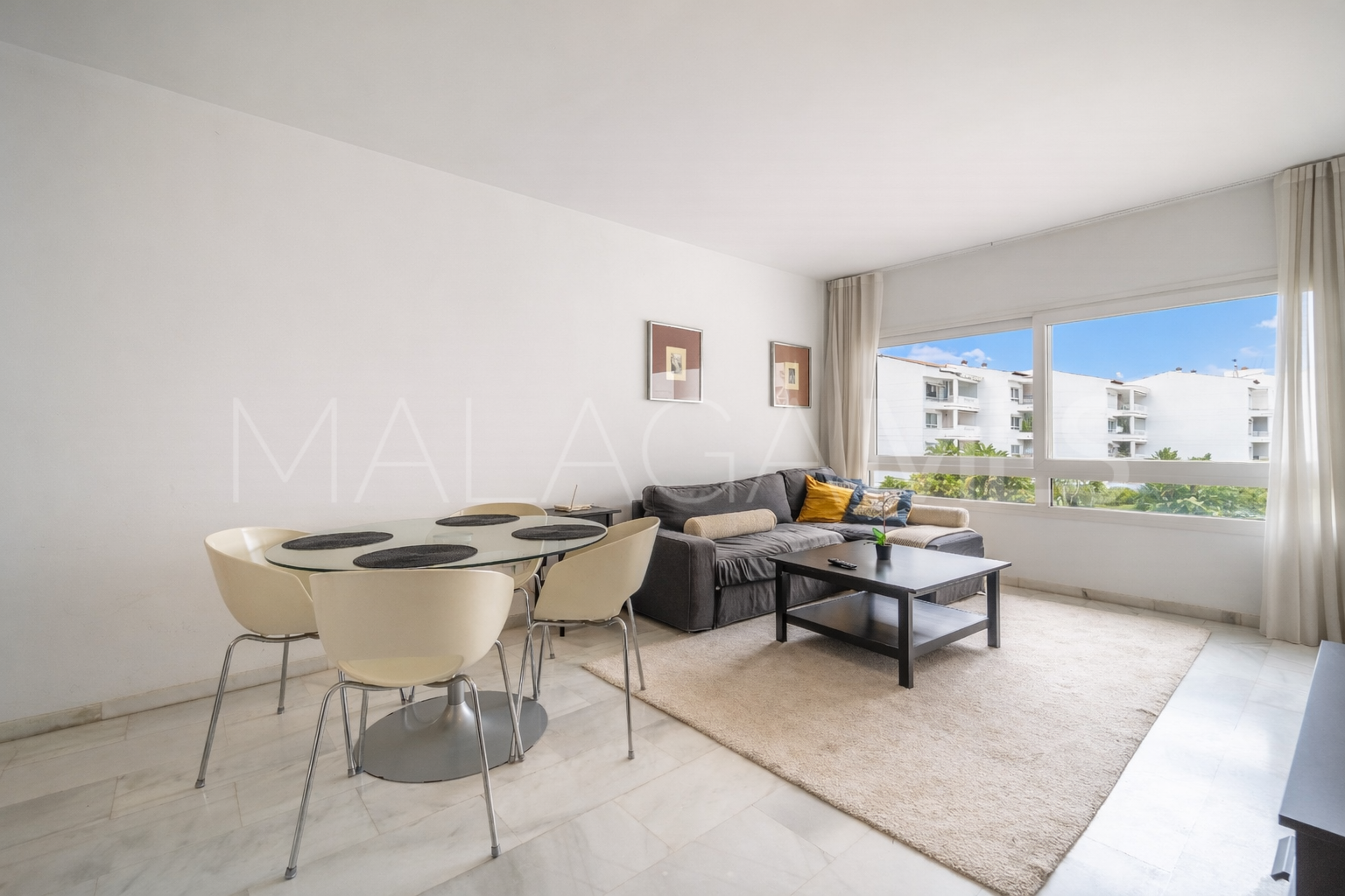 Buy apartment in Playa Rocio with 2 bedrooms