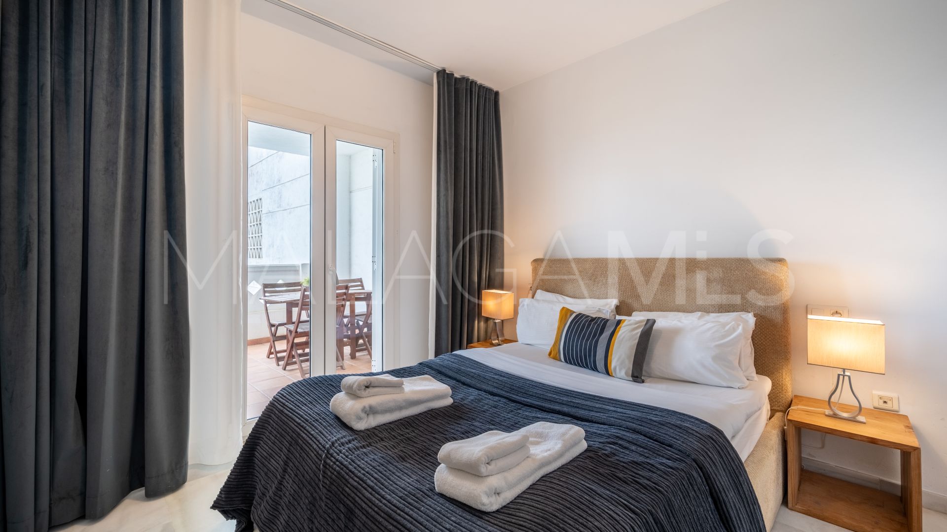 Buy apartment in Playa Rocio with 2 bedrooms
